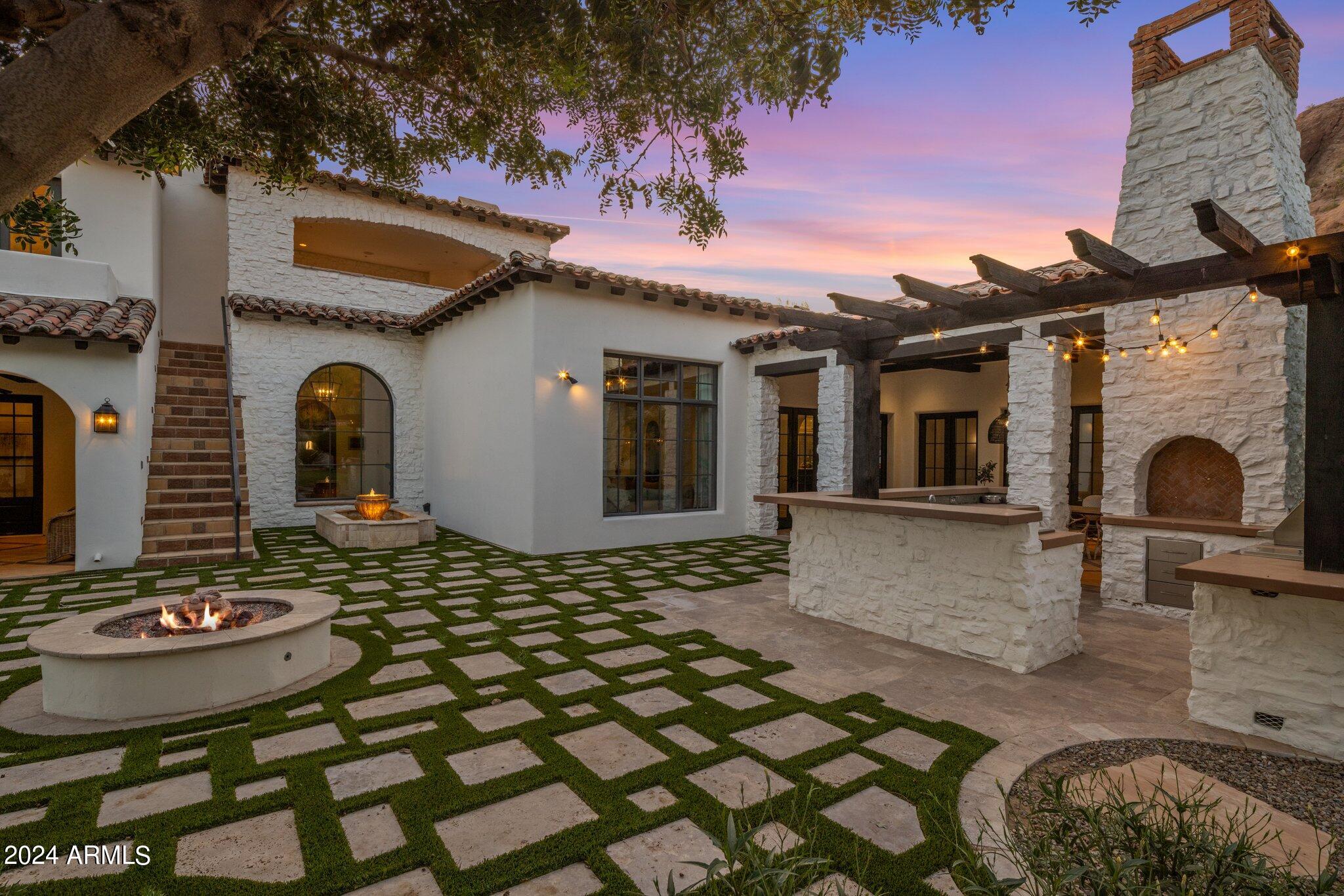 RED ROCK - Residential