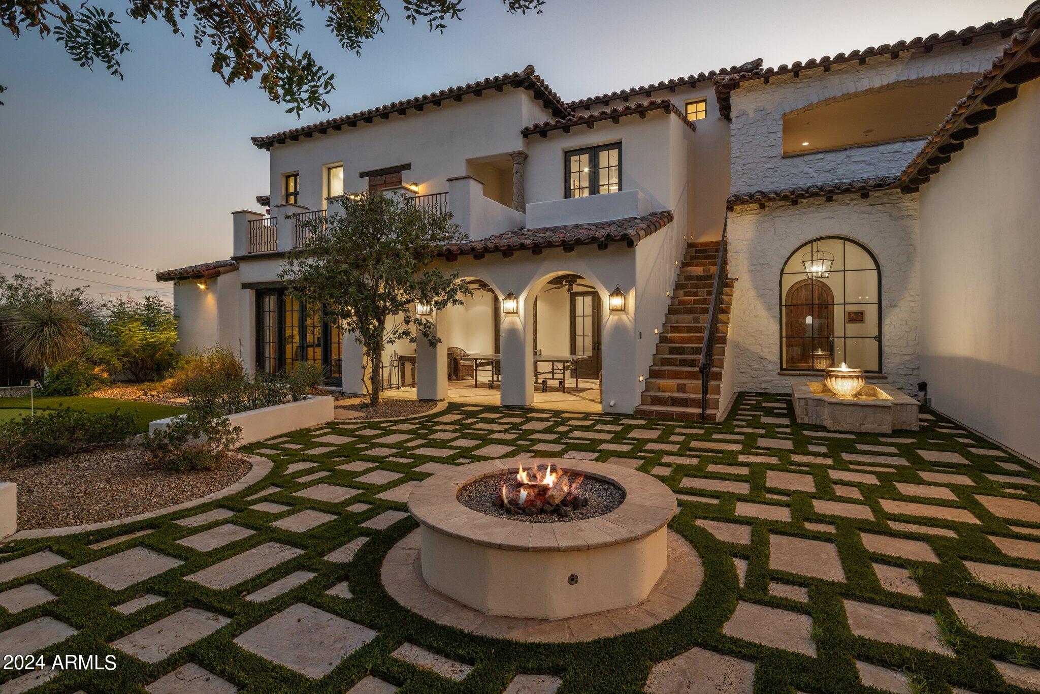 RED ROCK - Residential
