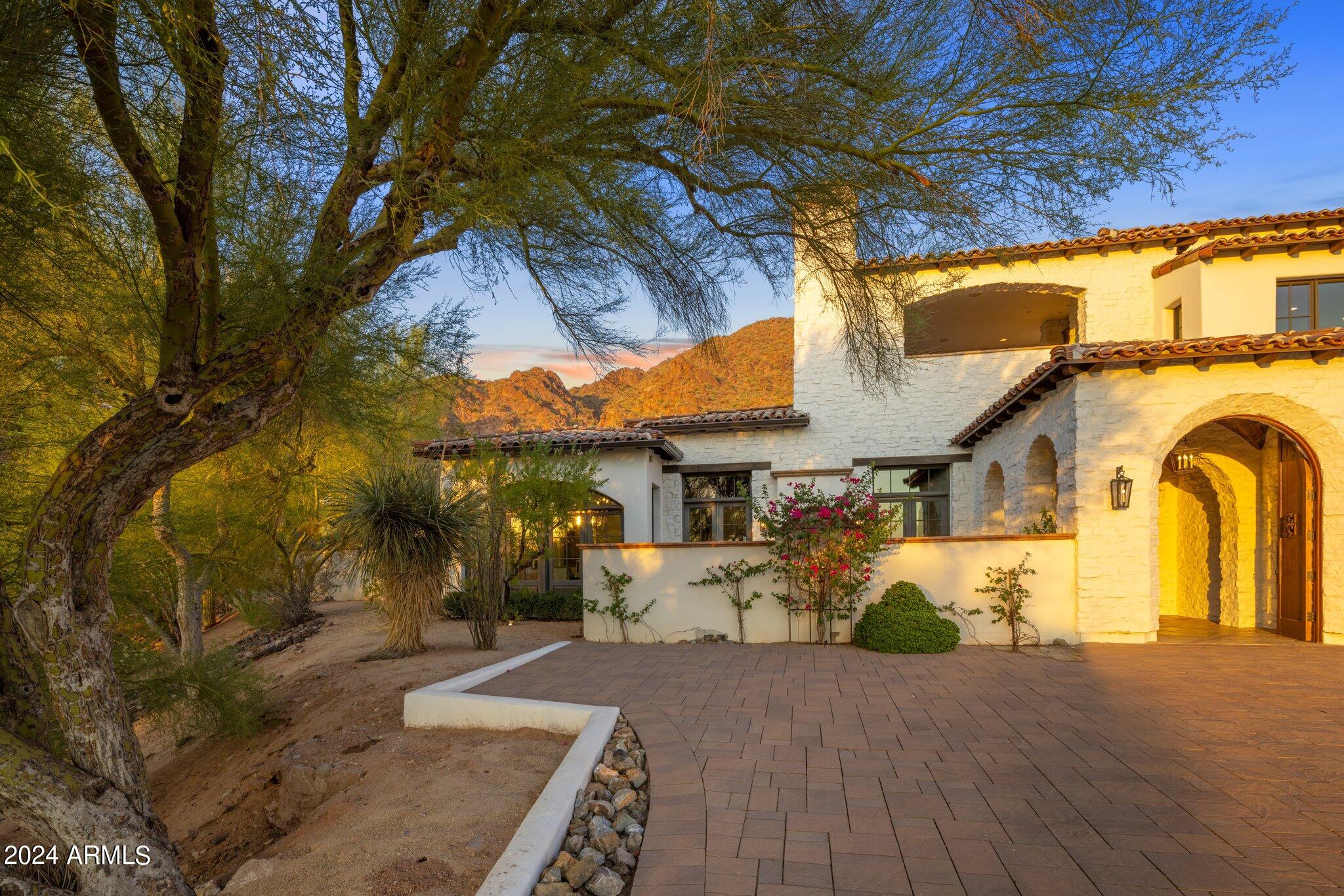 RED ROCK - Residential