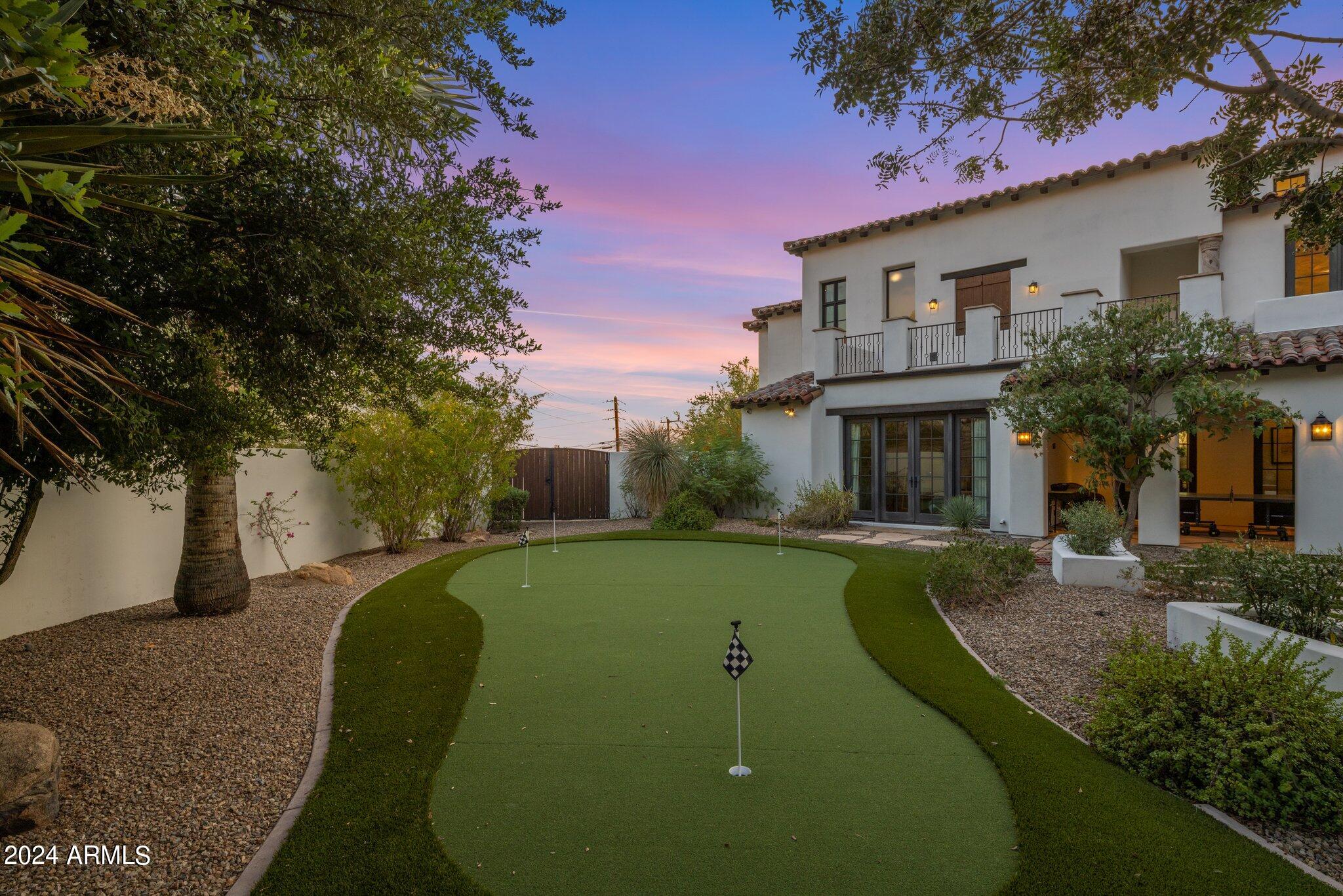 RED ROCK - Residential
