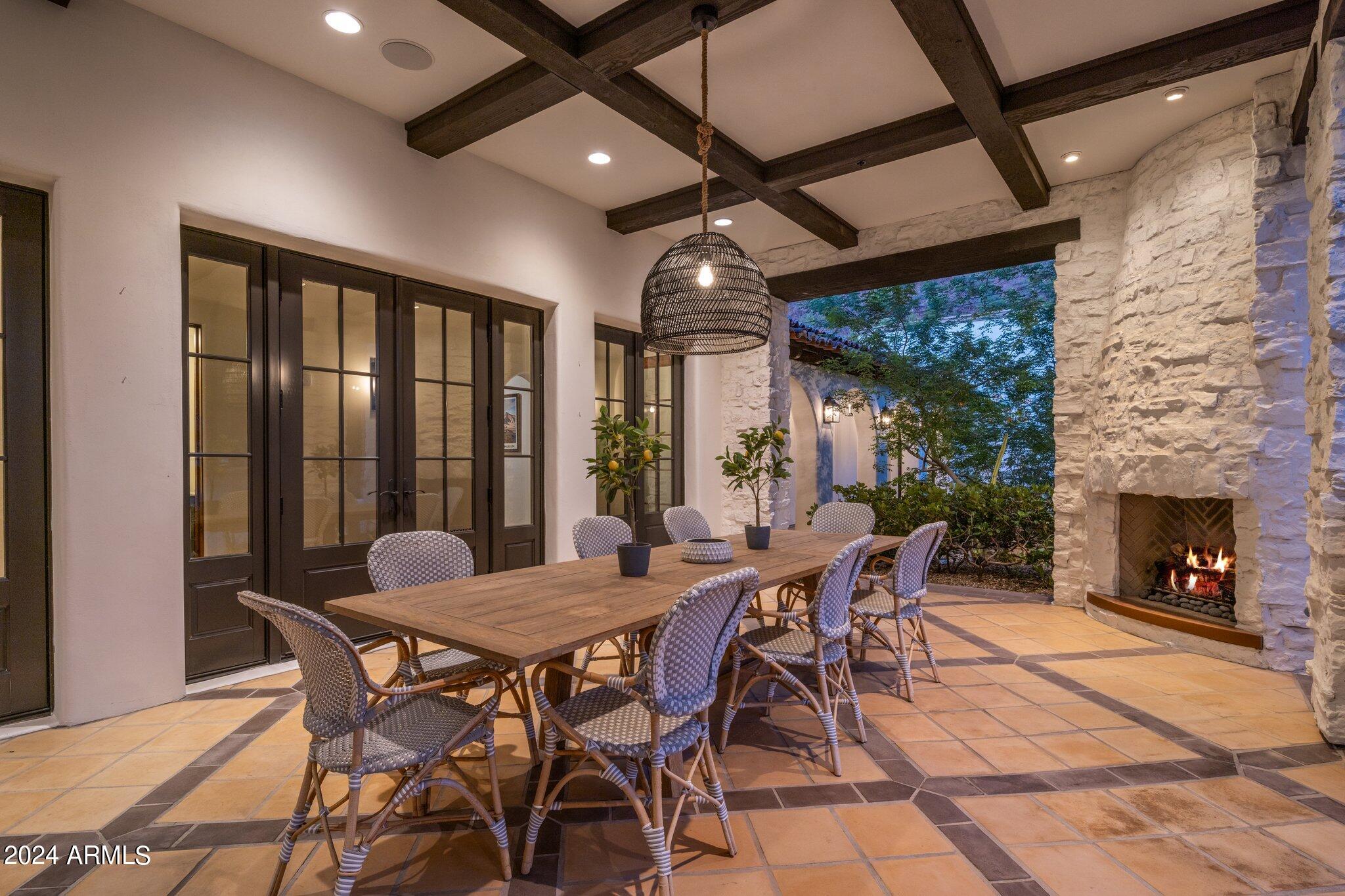 RED ROCK - Residential