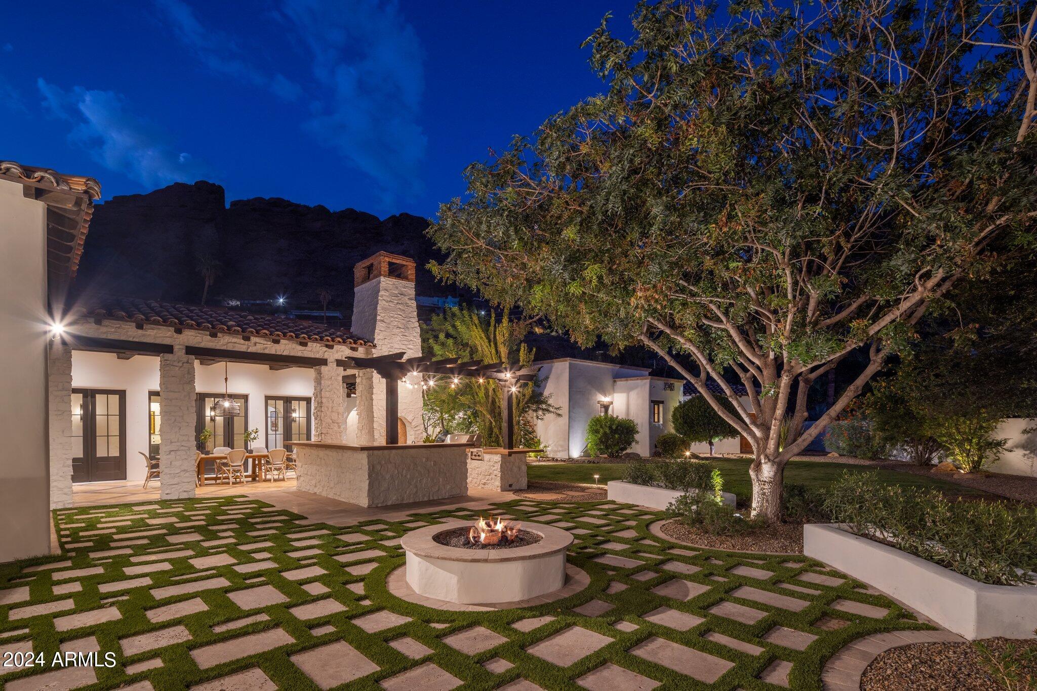 RED ROCK - Residential