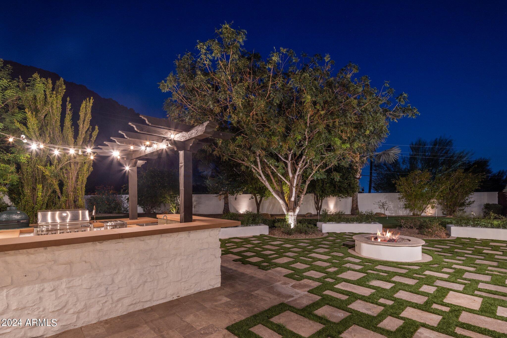 RED ROCK - Residential