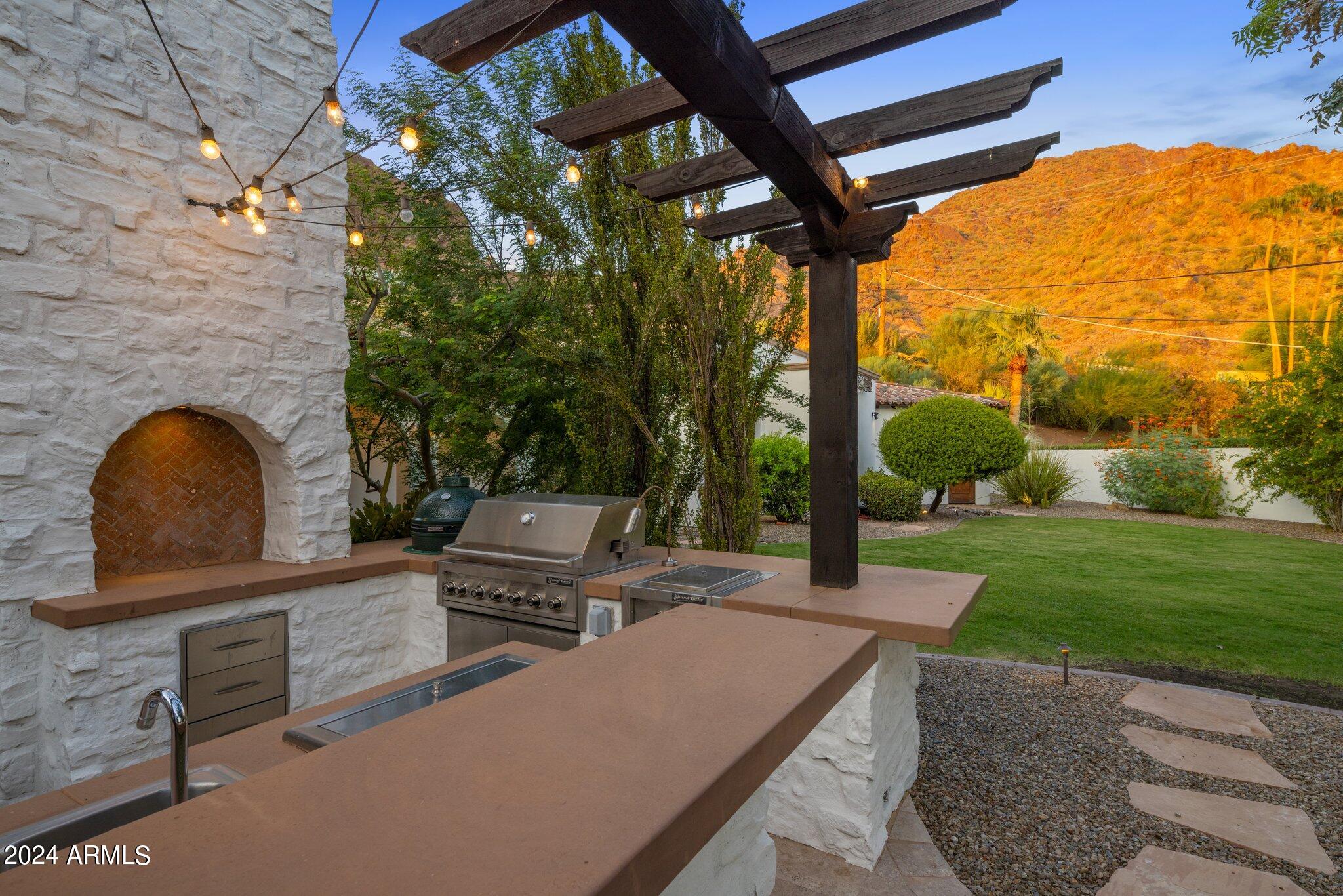 RED ROCK - Residential