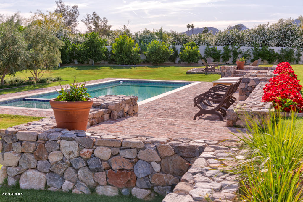 PARADISE HOME ESTATES - Residential