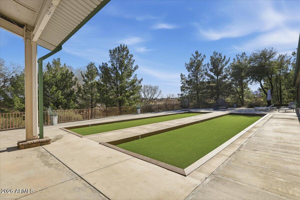 On the Greens - Residential