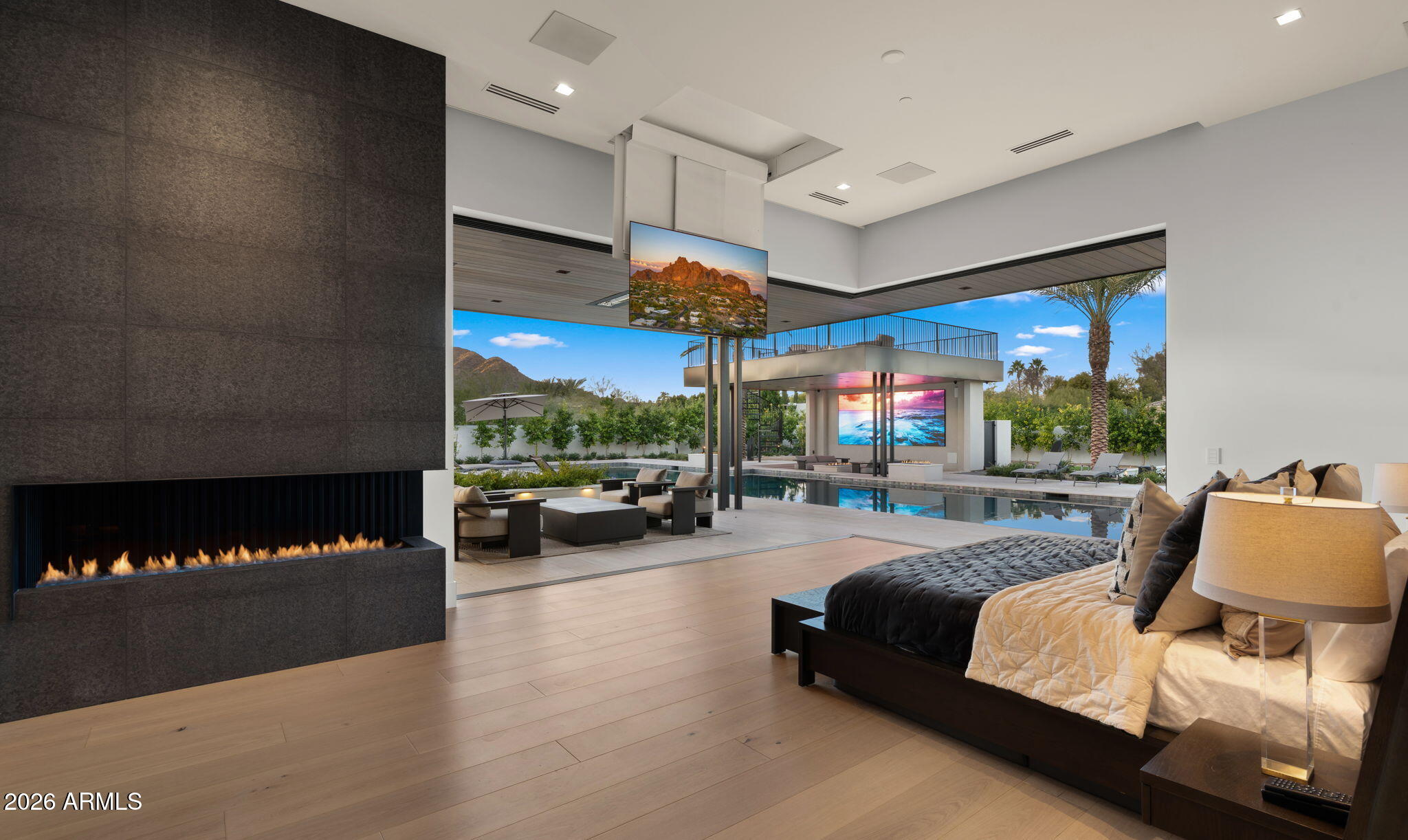 Hummingbird Manor - Residential