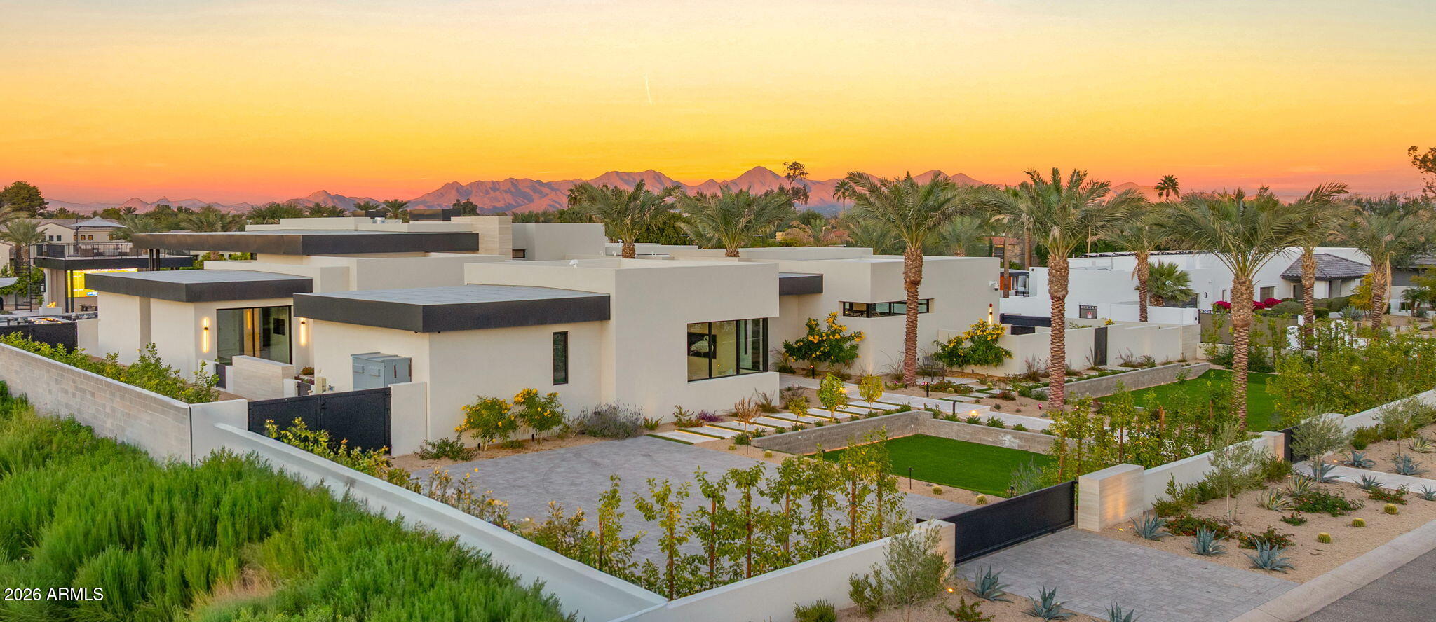 Hummingbird Manor - Residential