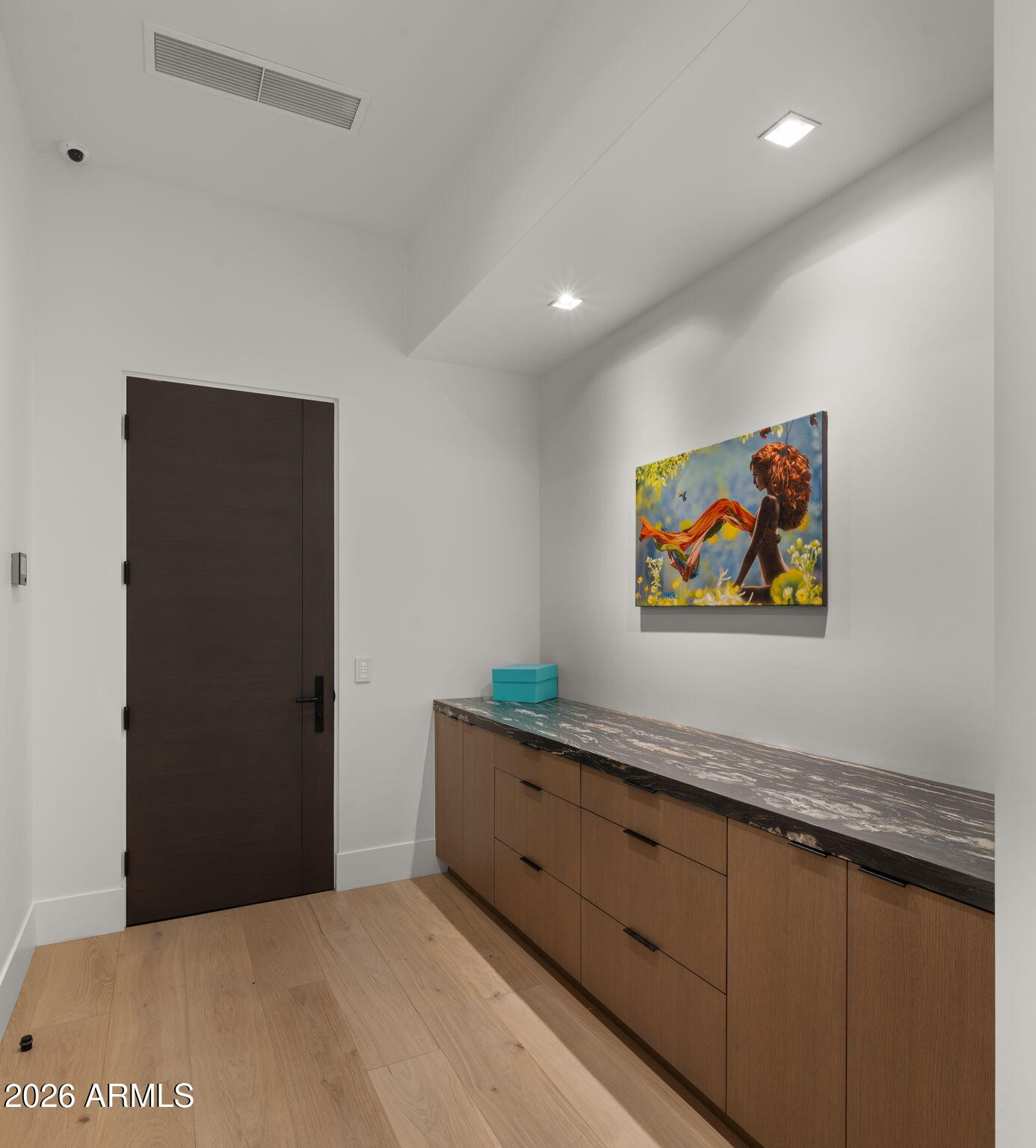 Hummingbird Manor - Residential