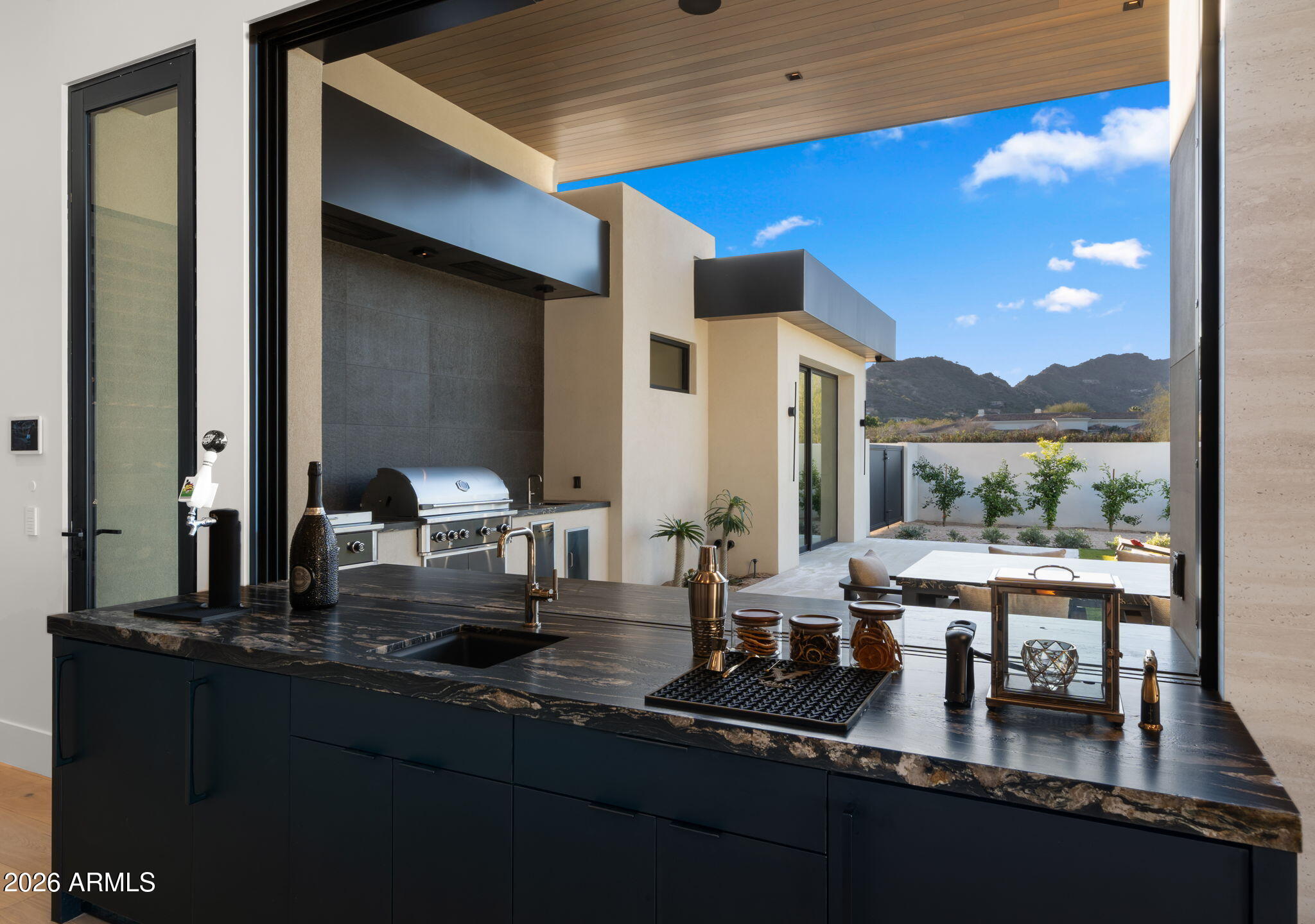 Hummingbird Manor - Residential