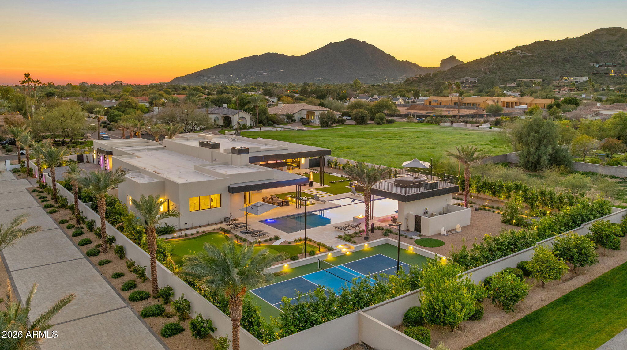 Hummingbird Manor - Residential