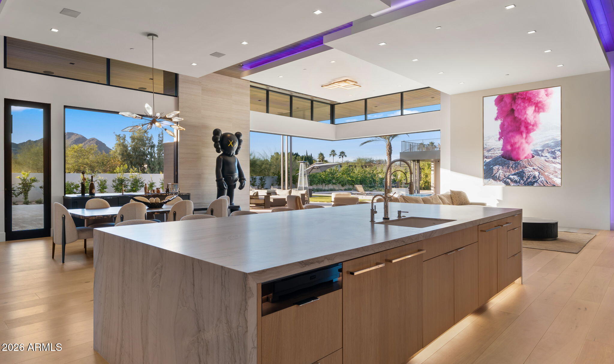 Hummingbird Manor - Residential