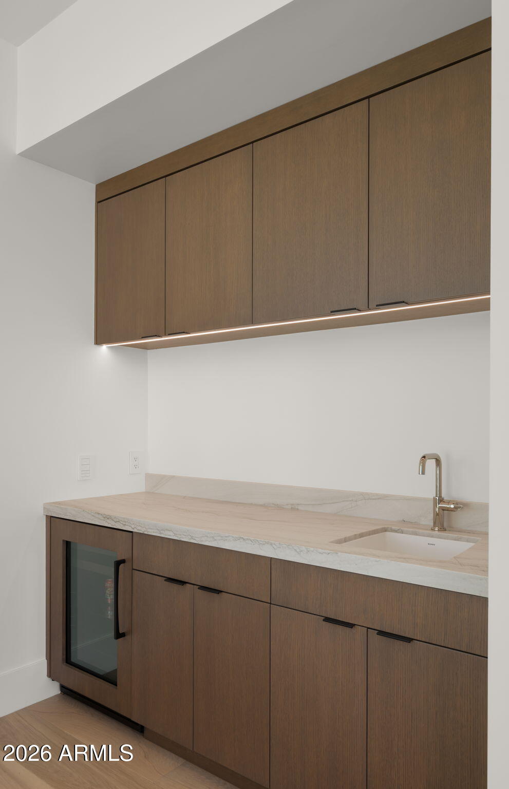 Hummingbird Manor - Residential