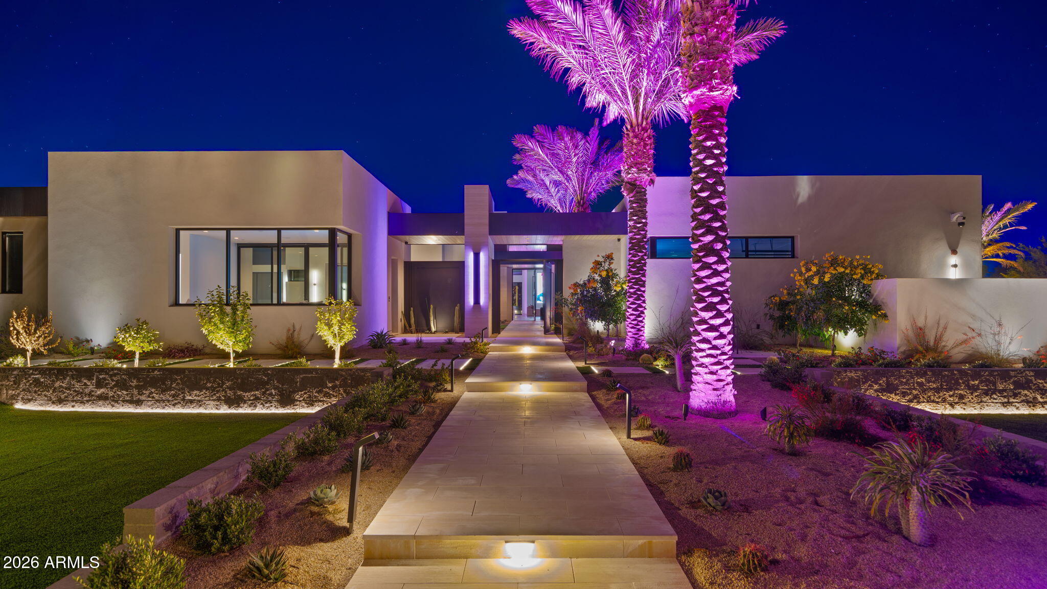Hummingbird Manor - Residential