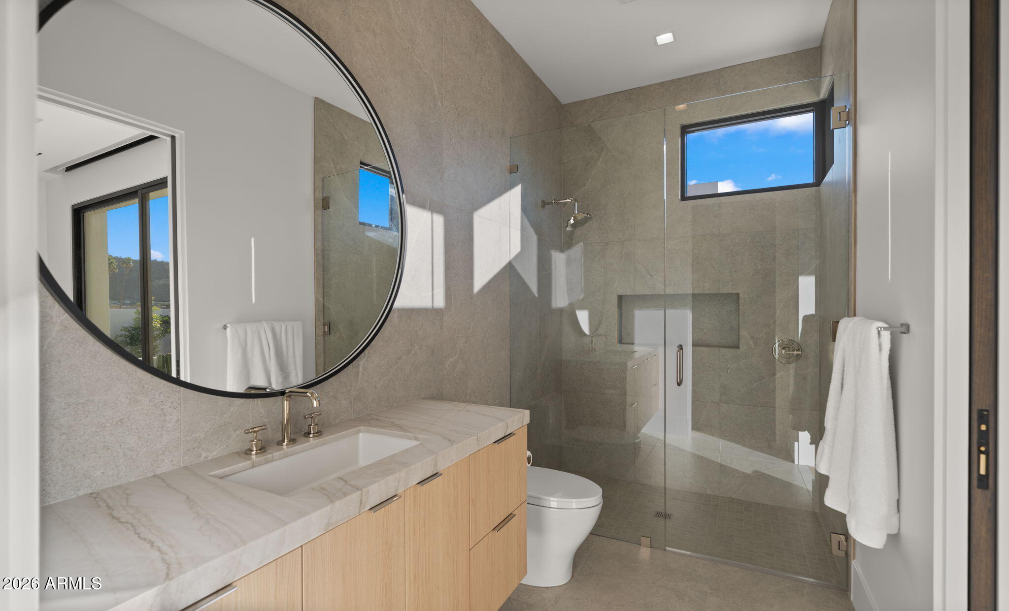 Hummingbird Manor - Residential