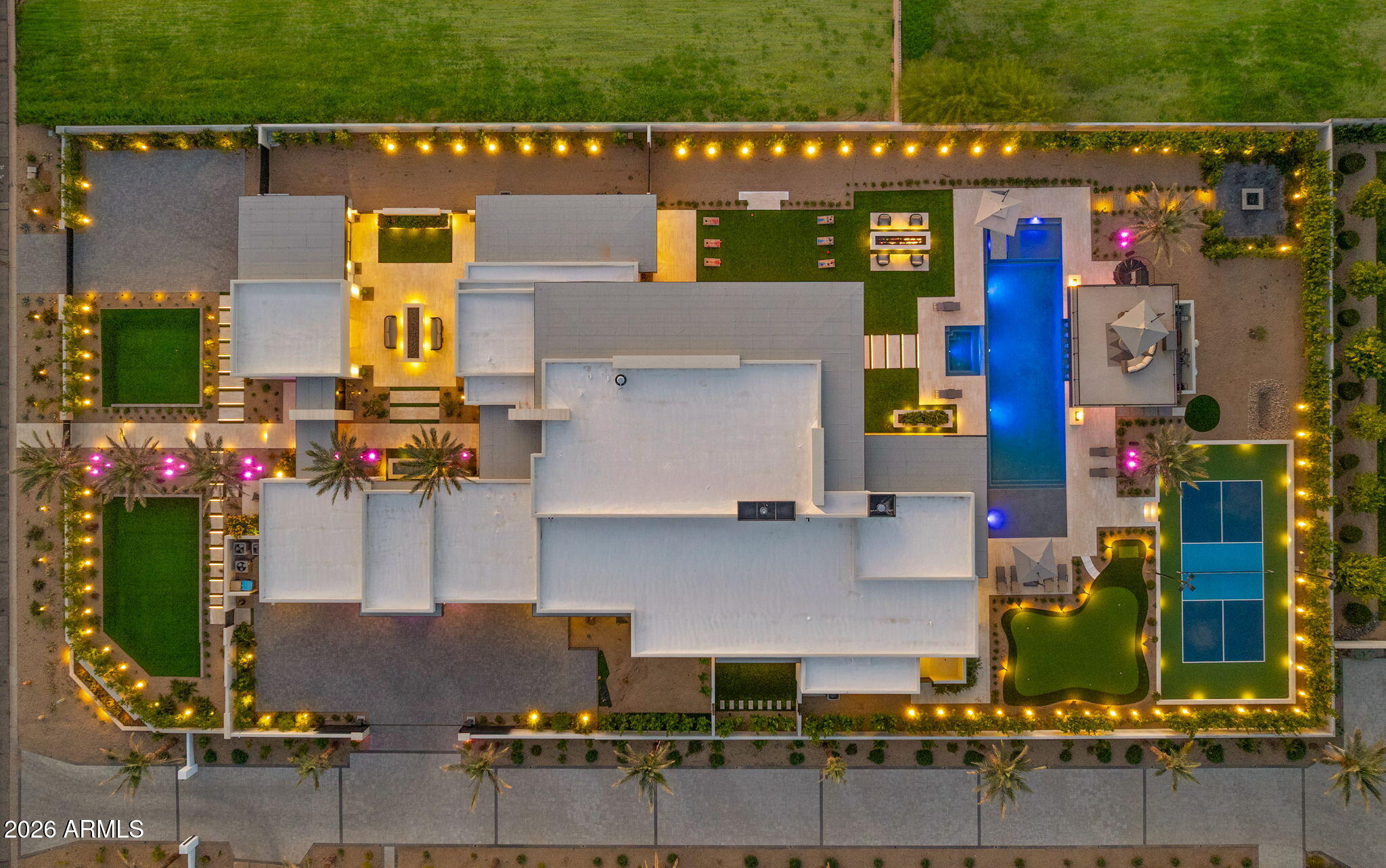 Hummingbird Manor - Residential