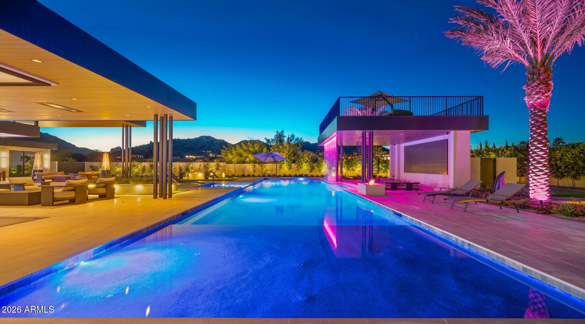 Hummingbird Manor - Residential