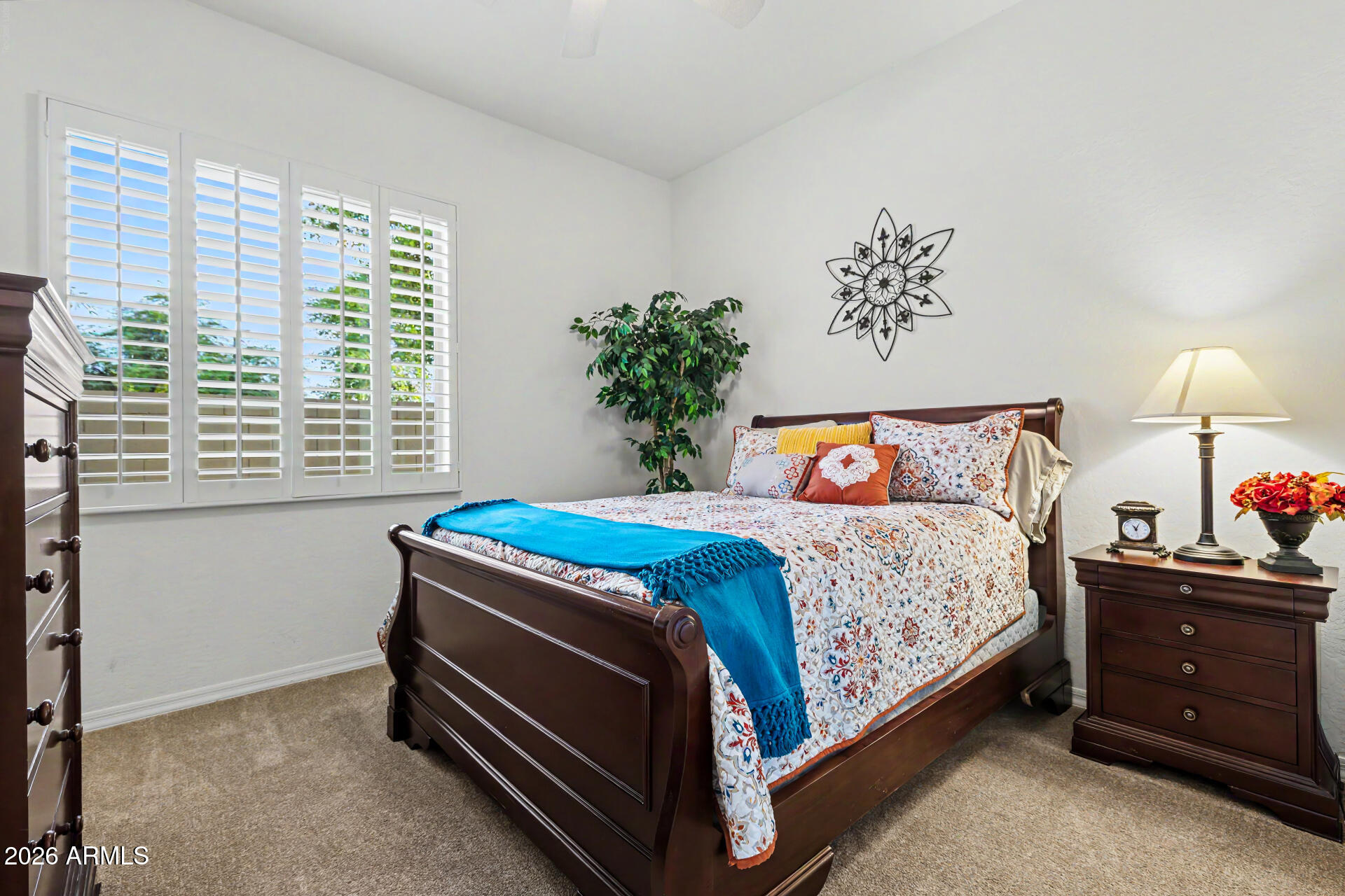 DREAMING SUMMIT - Residential