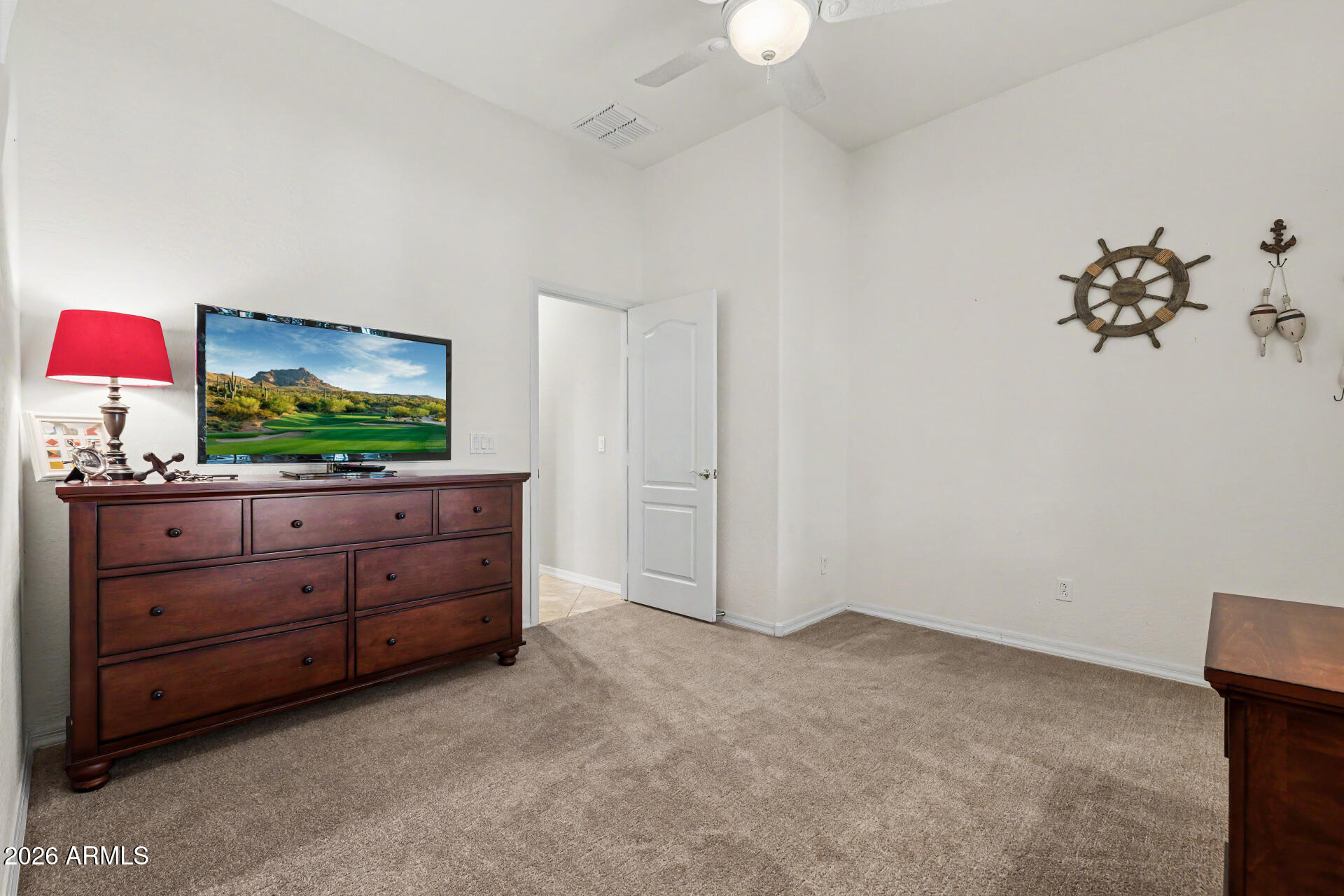 DREAMING SUMMIT - Residential
