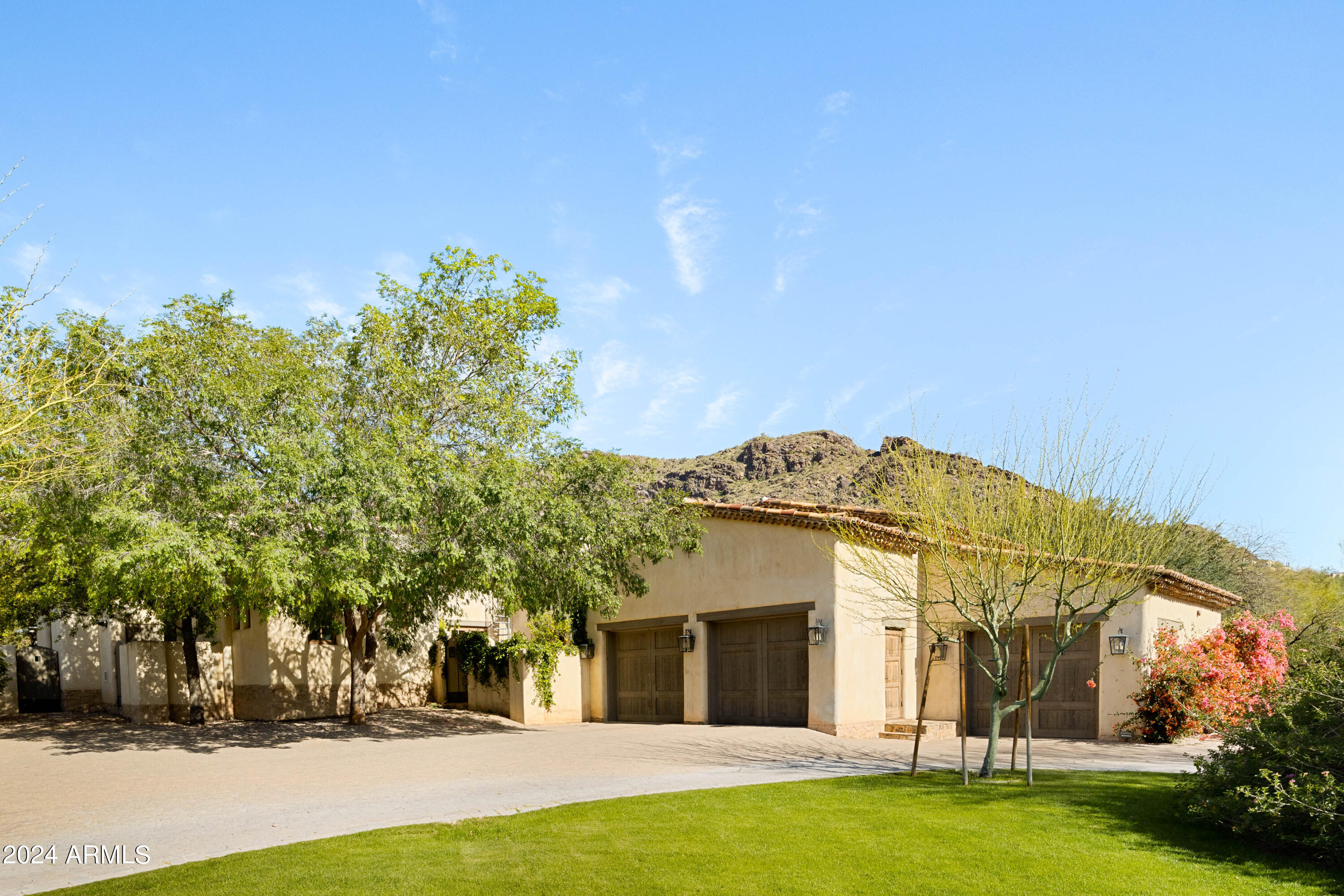 PARADISE HILLS LOT 68-99 - Residential