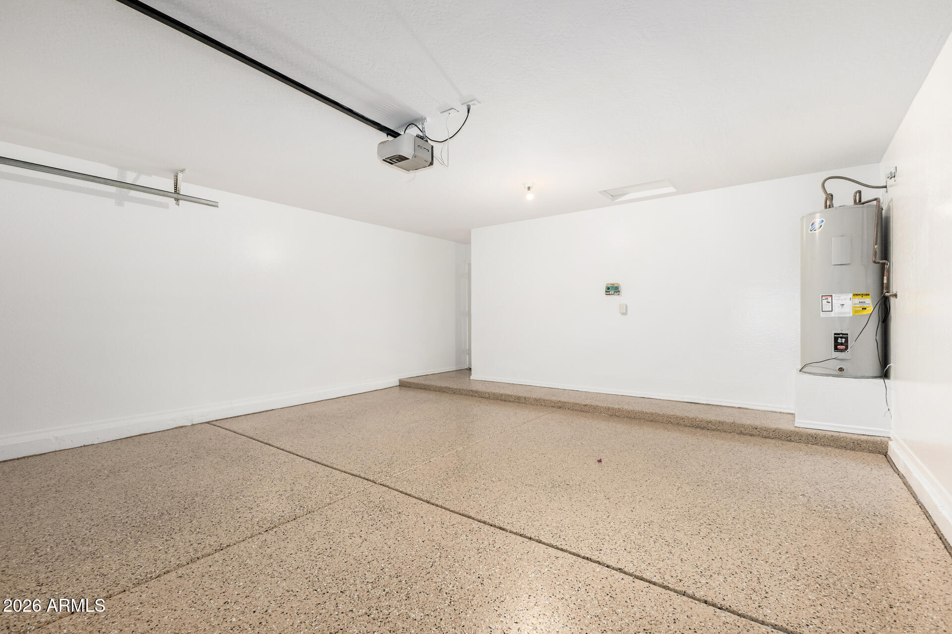 SUNDIAL 4 UNIT 1 REPLAT - Residential
