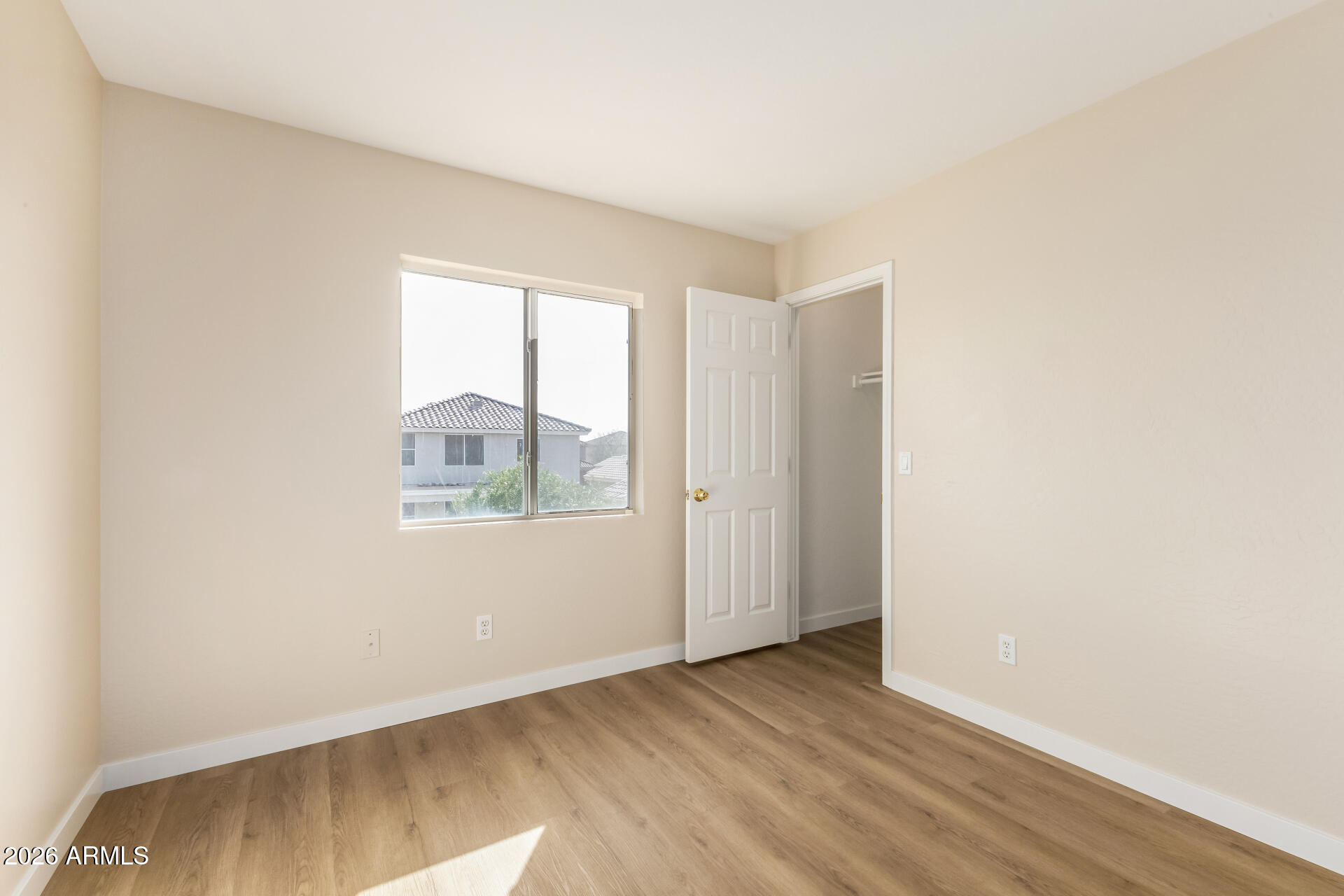 SUNDIAL 4 UNIT 1 REPLAT - Residential