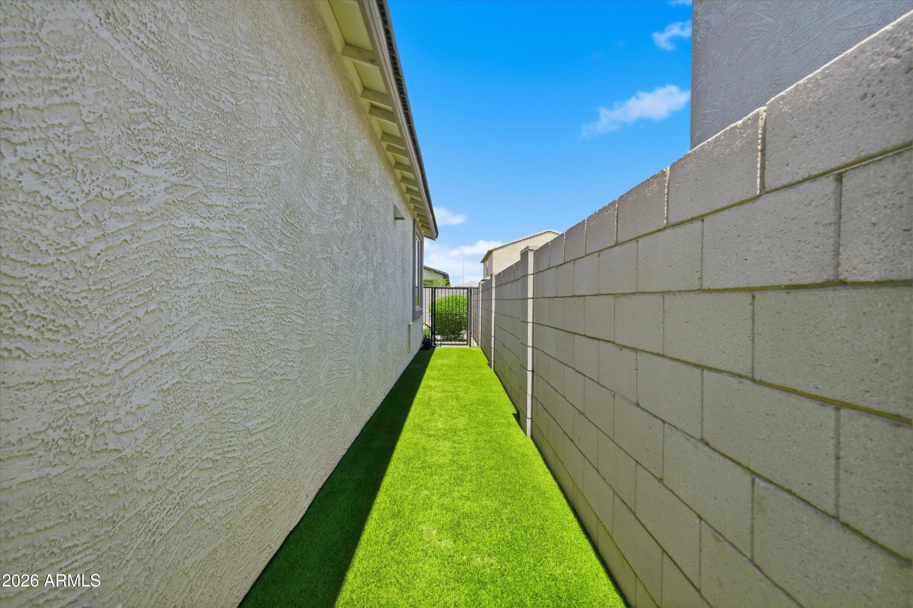 DESTINATION AT GATEWAY EAST PHASE 2 - Residential