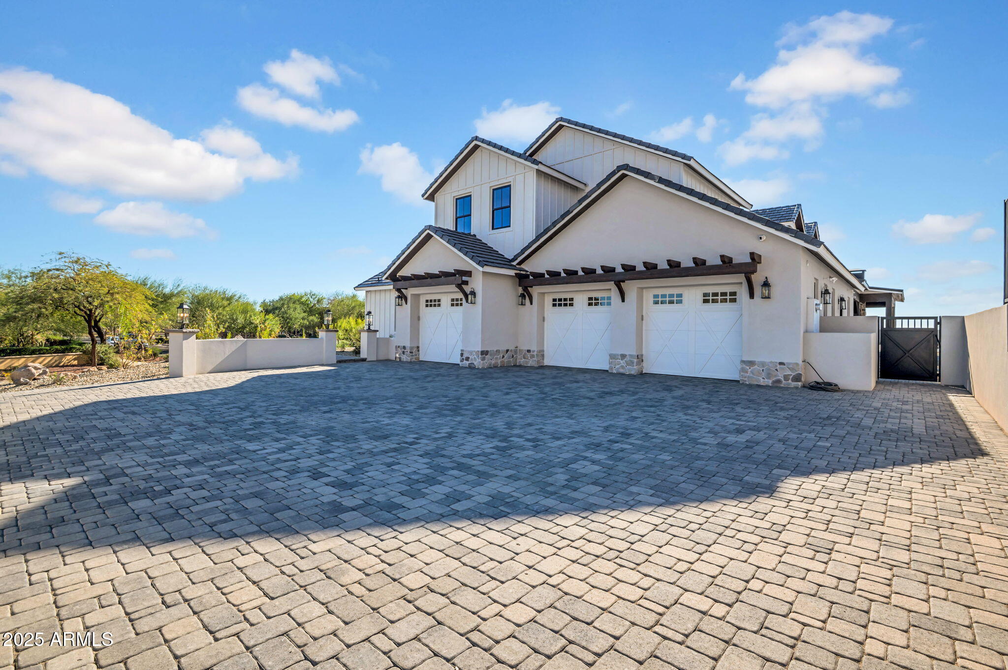 VERRADO PARCEL 3.101 - Residential