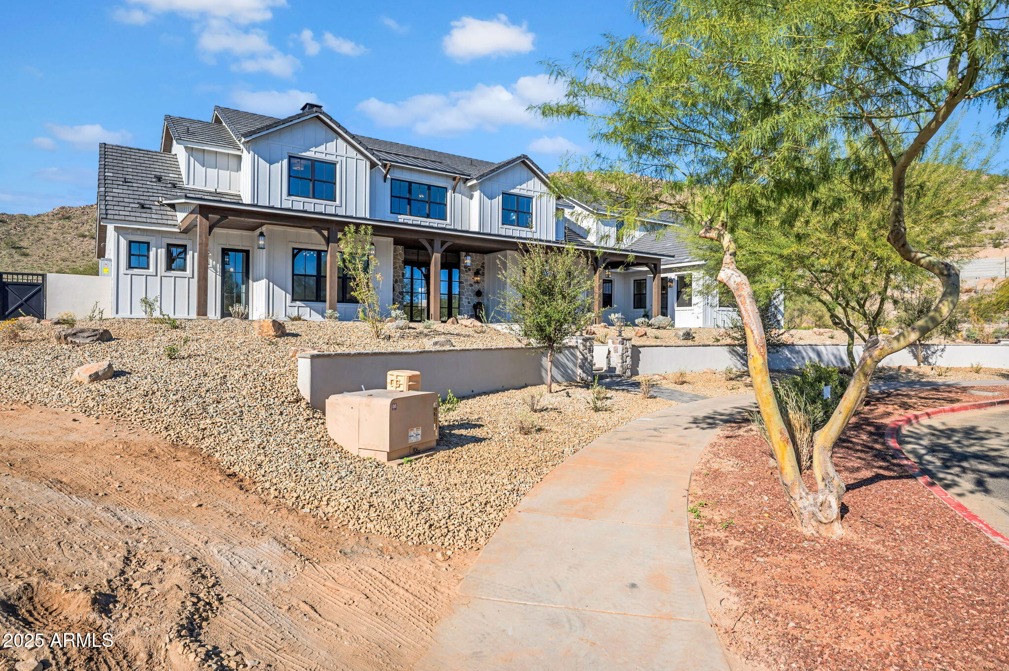 VERRADO PARCEL 3.101 - Residential