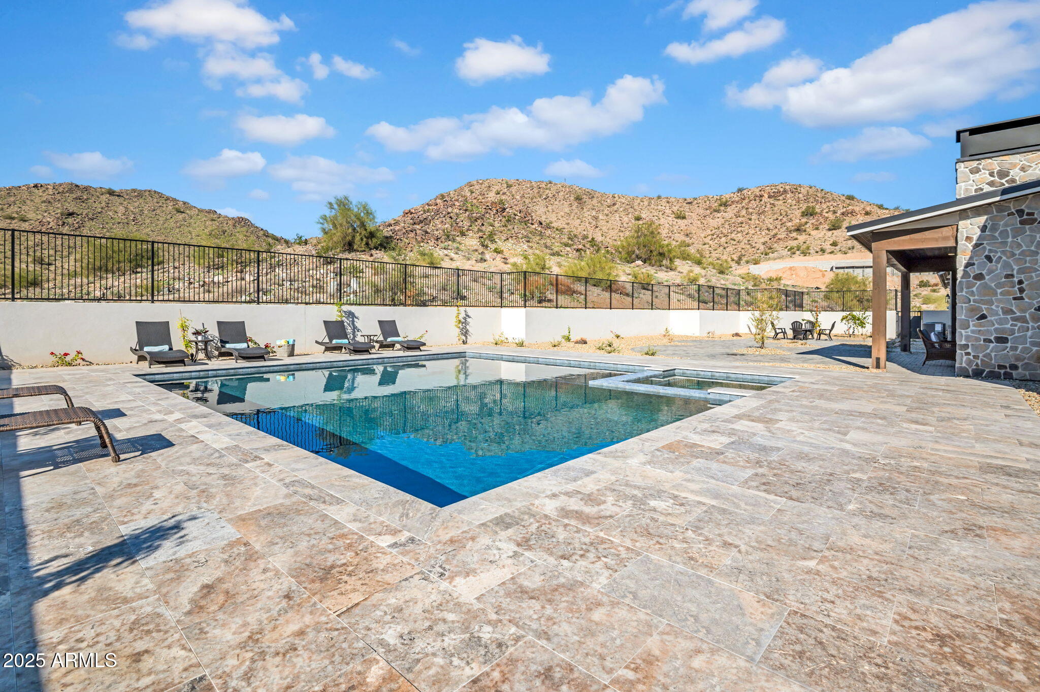 VERRADO PARCEL 3.101 - Residential