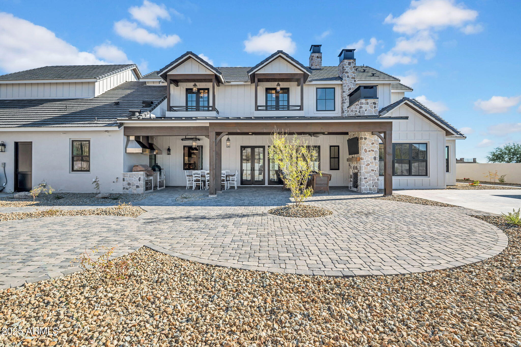 VERRADO PARCEL 3.101 - Residential