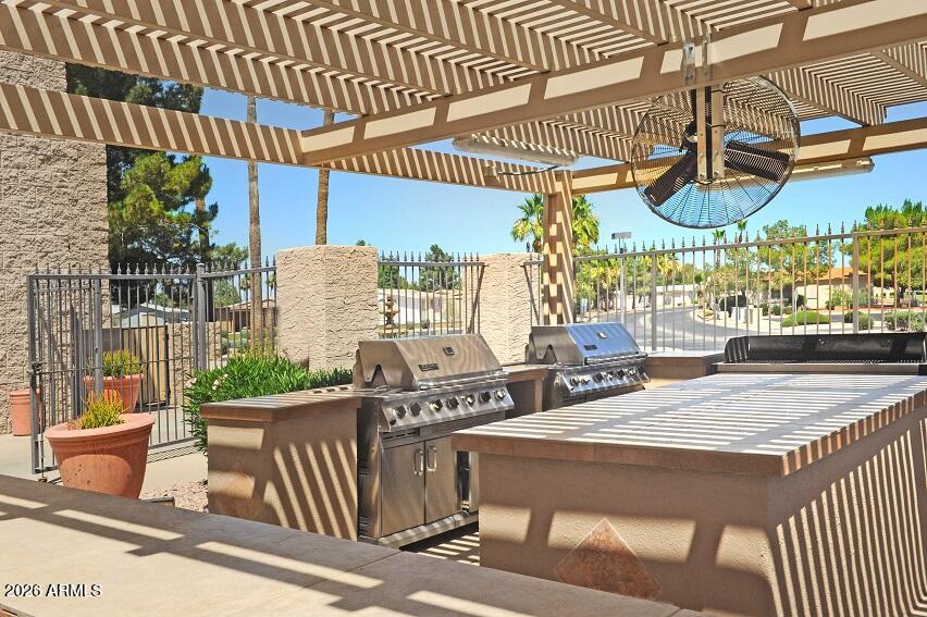 SUNBIRD UNIT TEN - Residential
