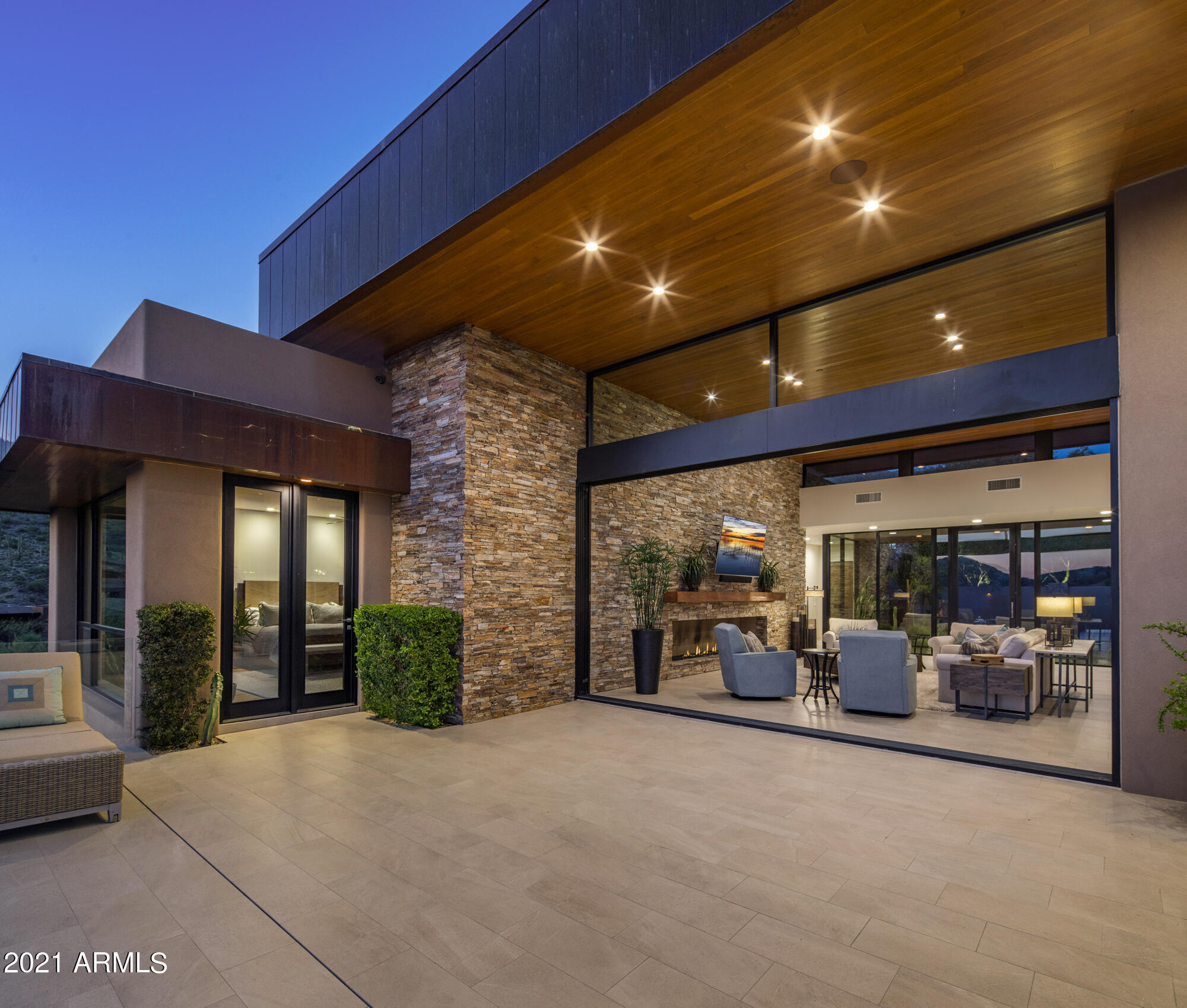 DESERT MOUNTAIN - Residential