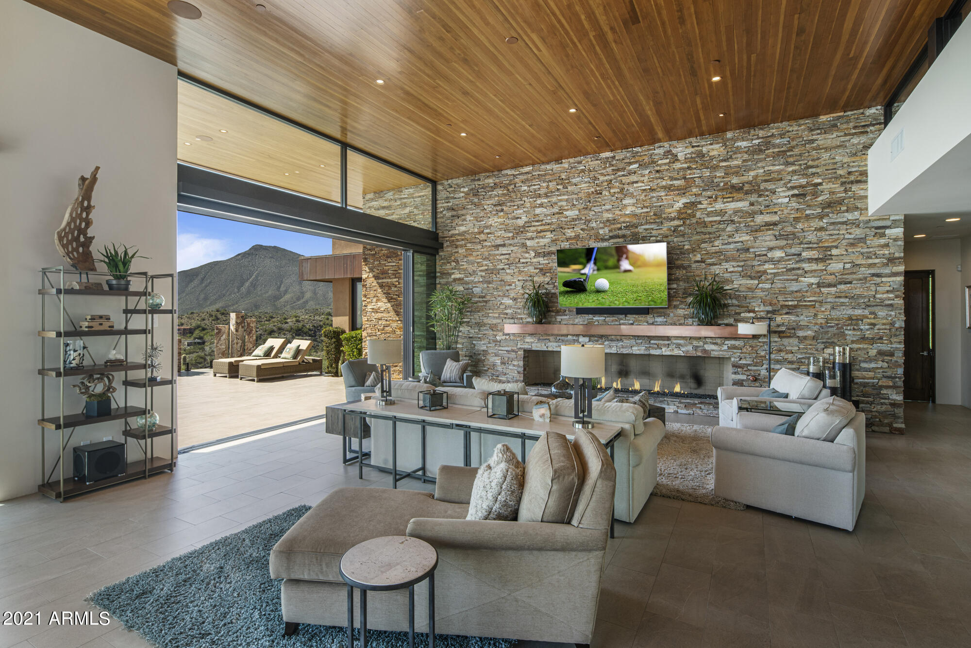 DESERT MOUNTAIN - Residential
