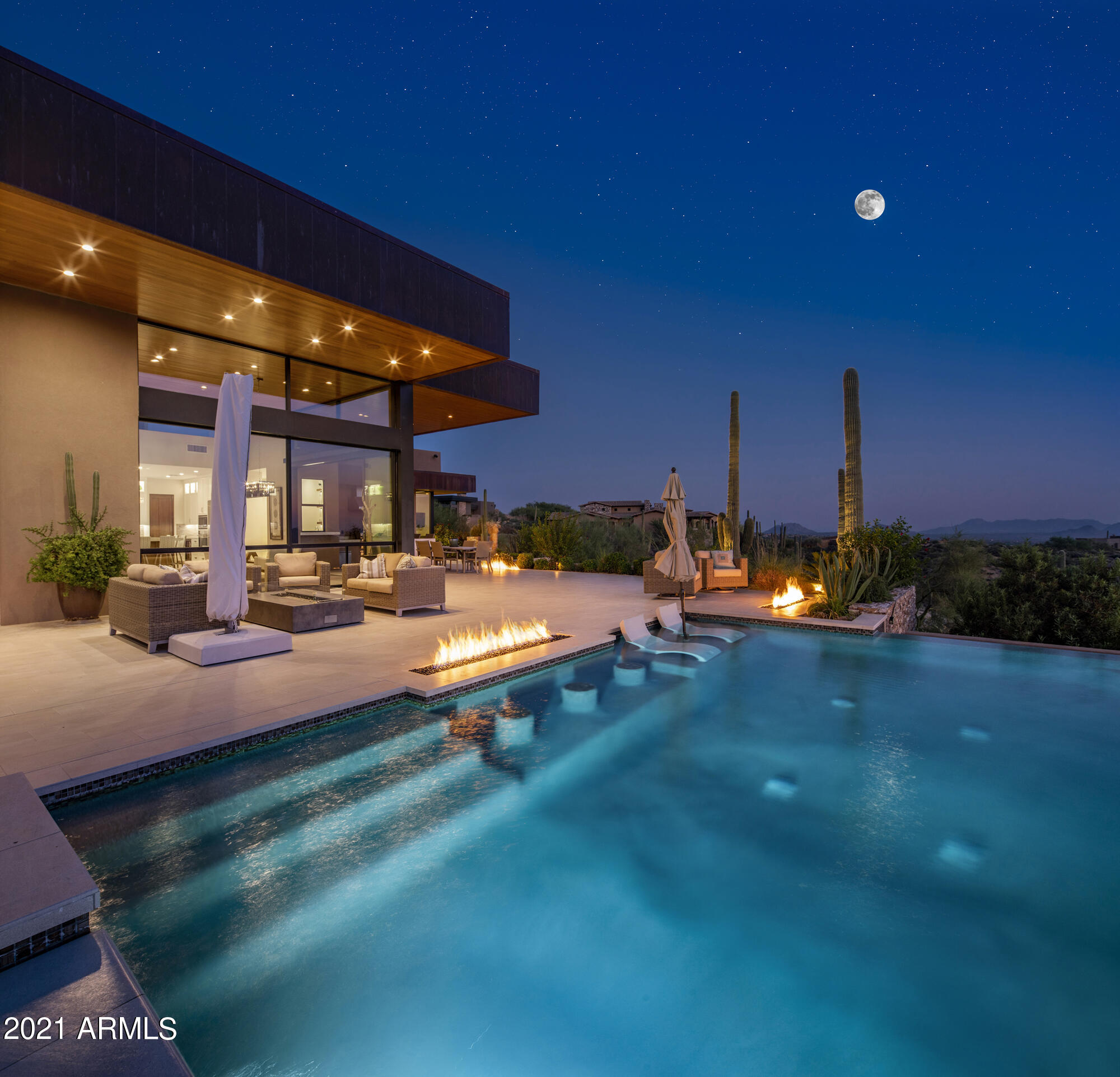 DESERT MOUNTAIN - Residential