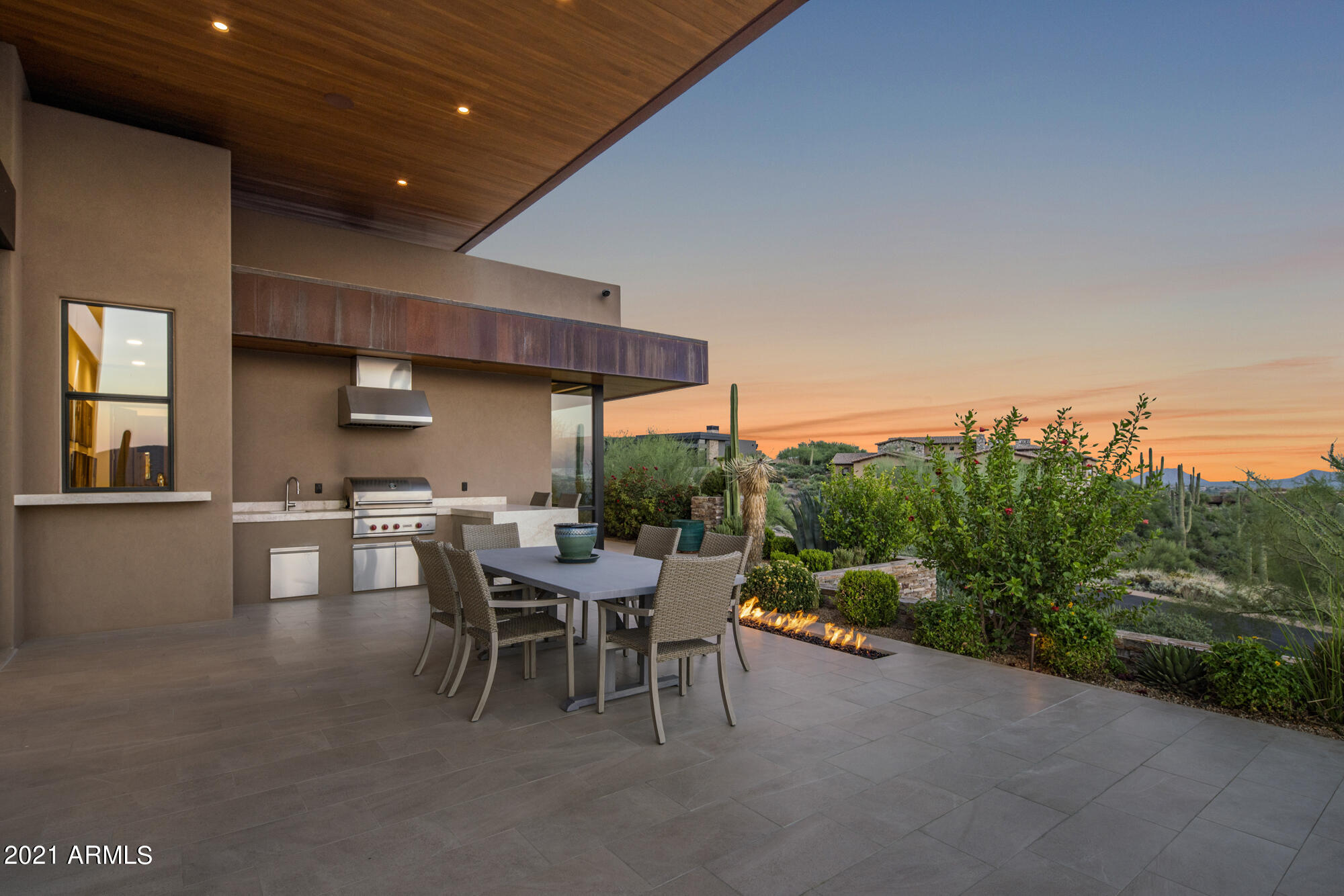DESERT MOUNTAIN - Residential