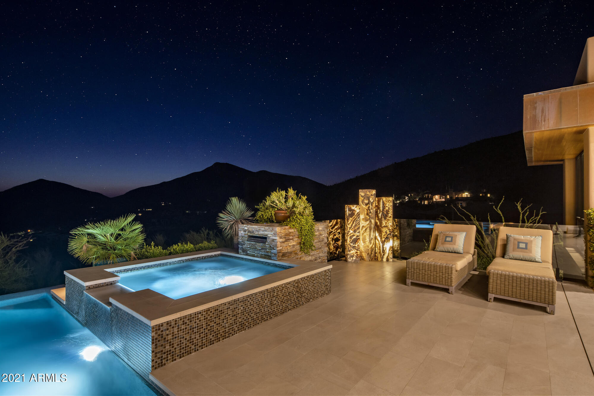 DESERT MOUNTAIN - Residential