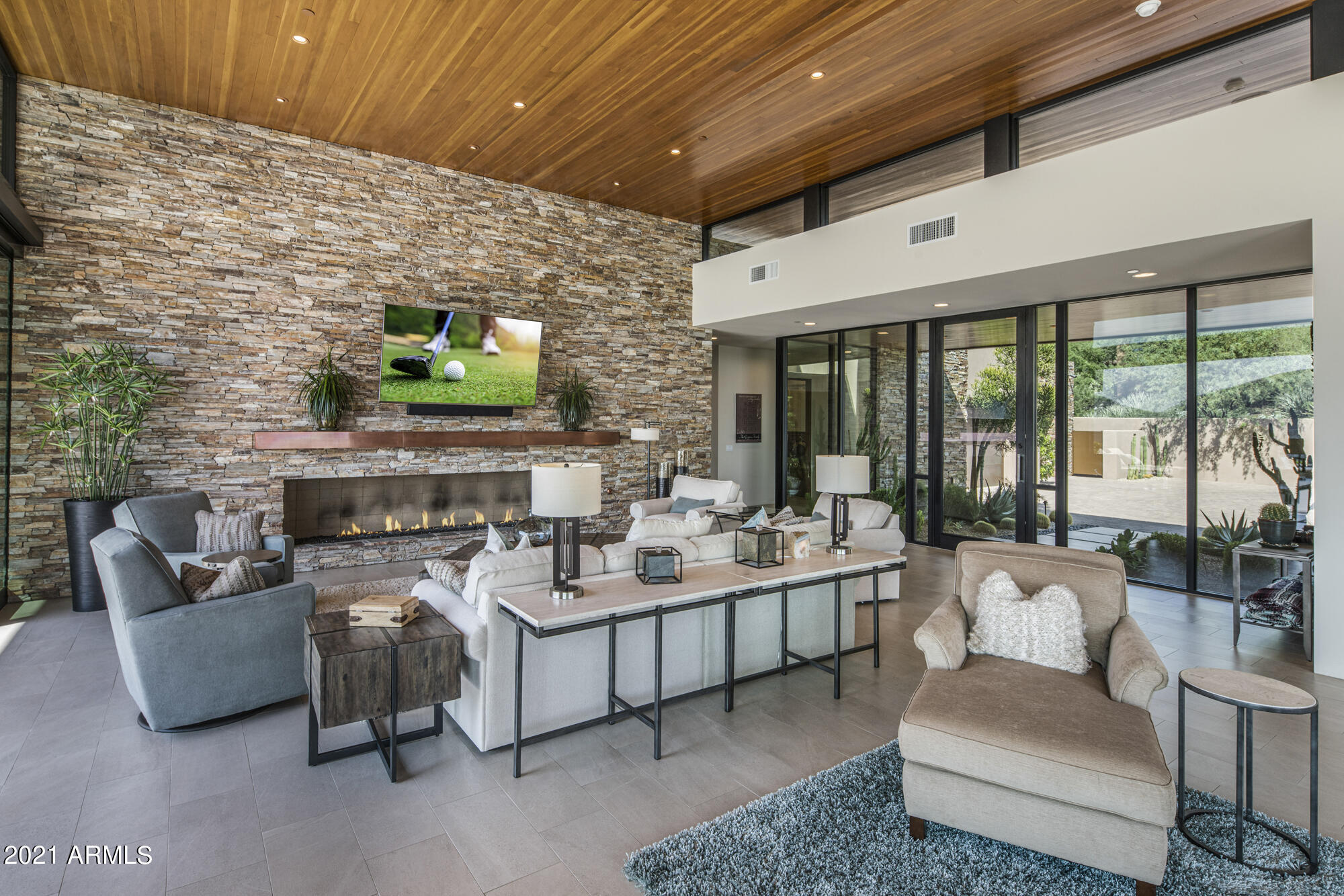 DESERT MOUNTAIN - Residential