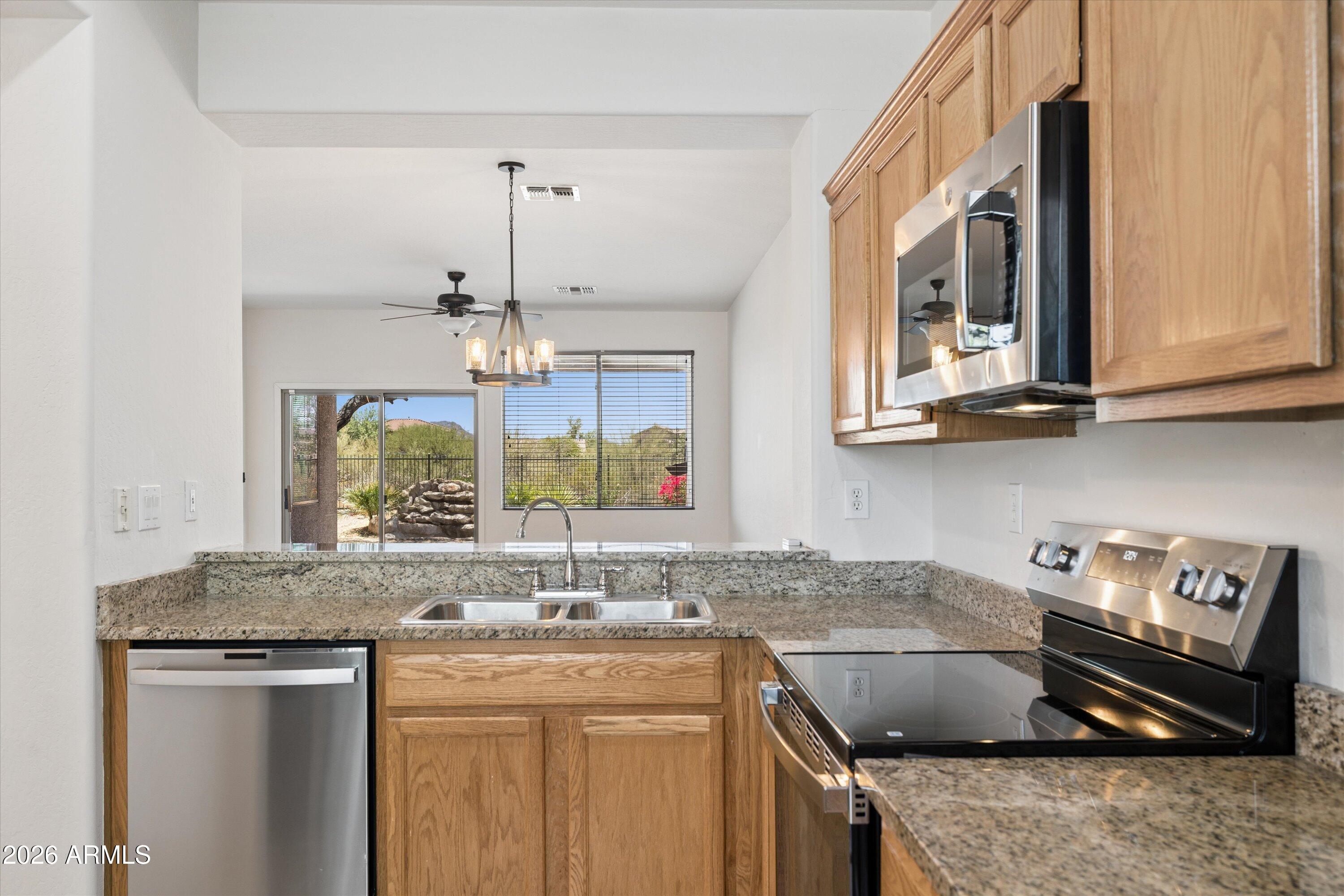 ANTHEM UNIT 35 - Residential