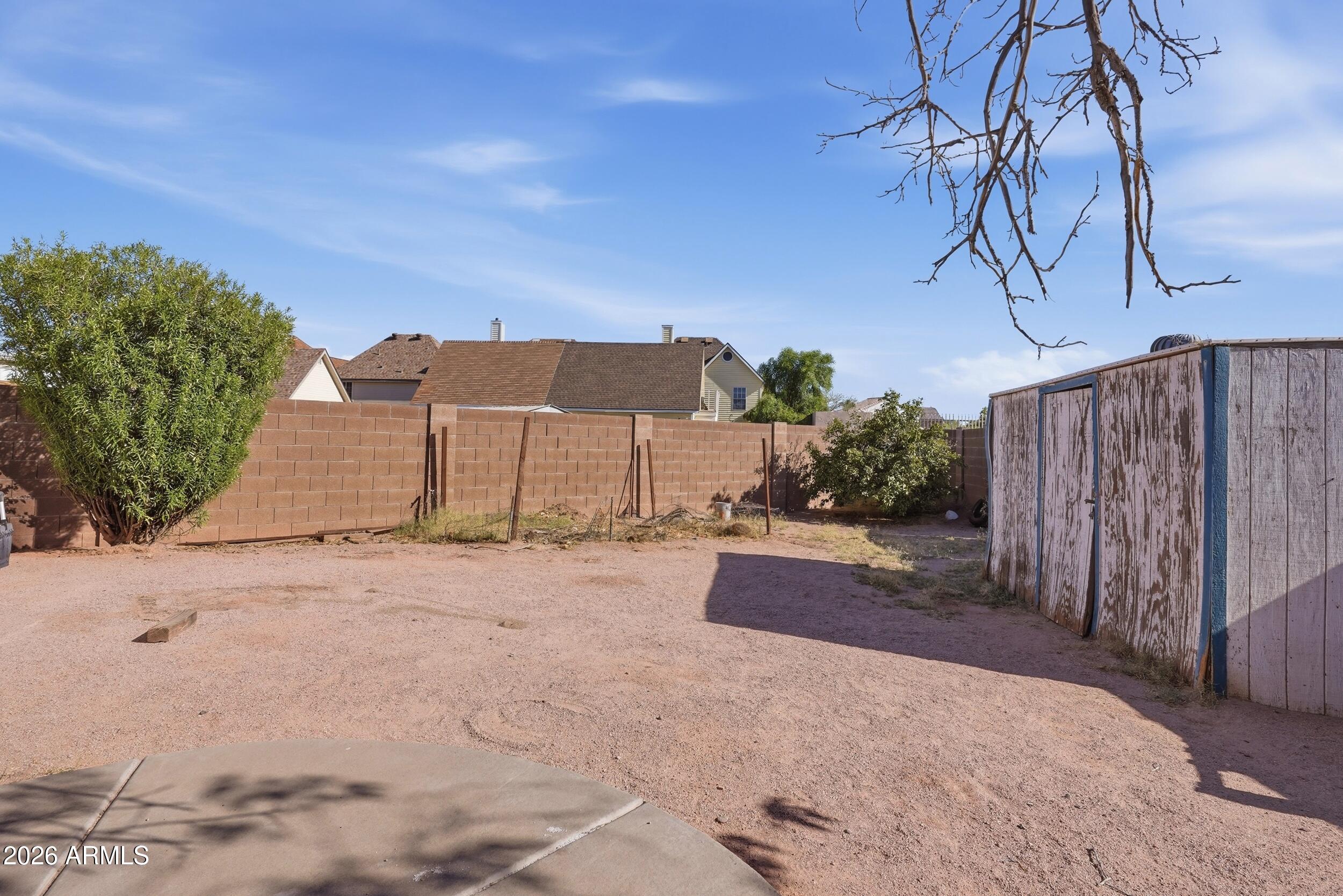 CHANDLER MANOR - Residential