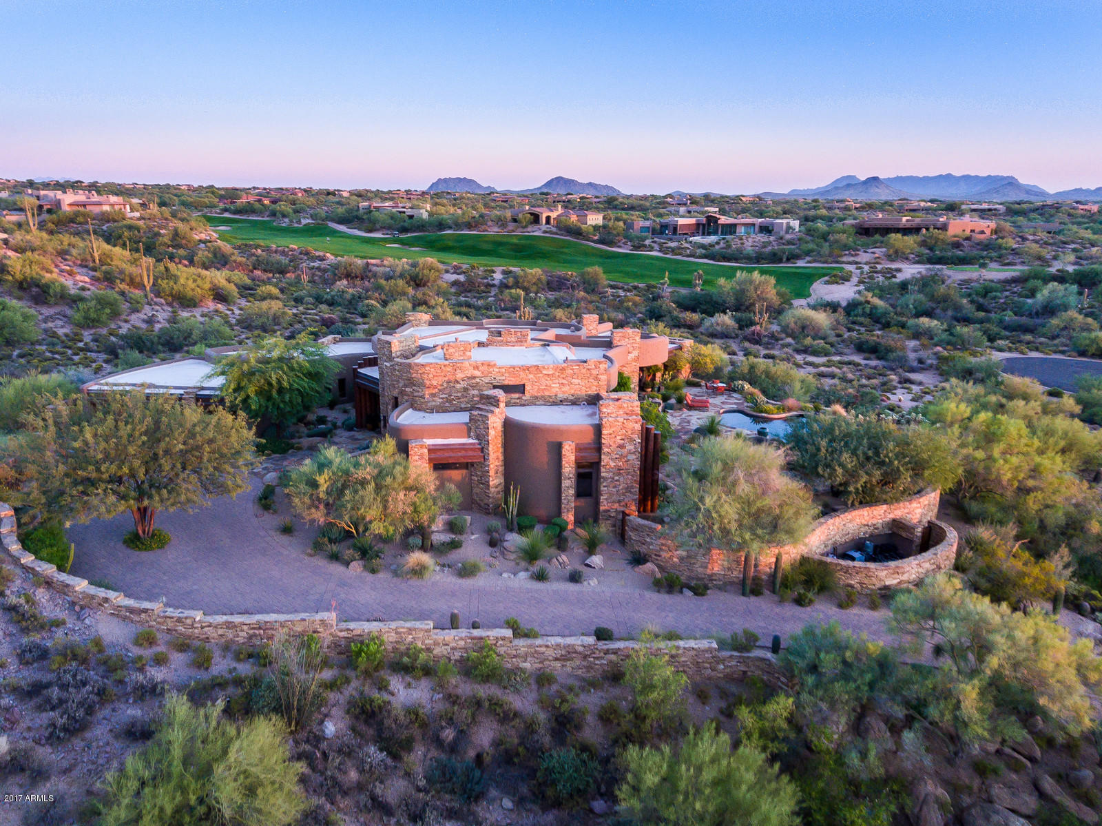 DESERT MOUNTAIN - Residential