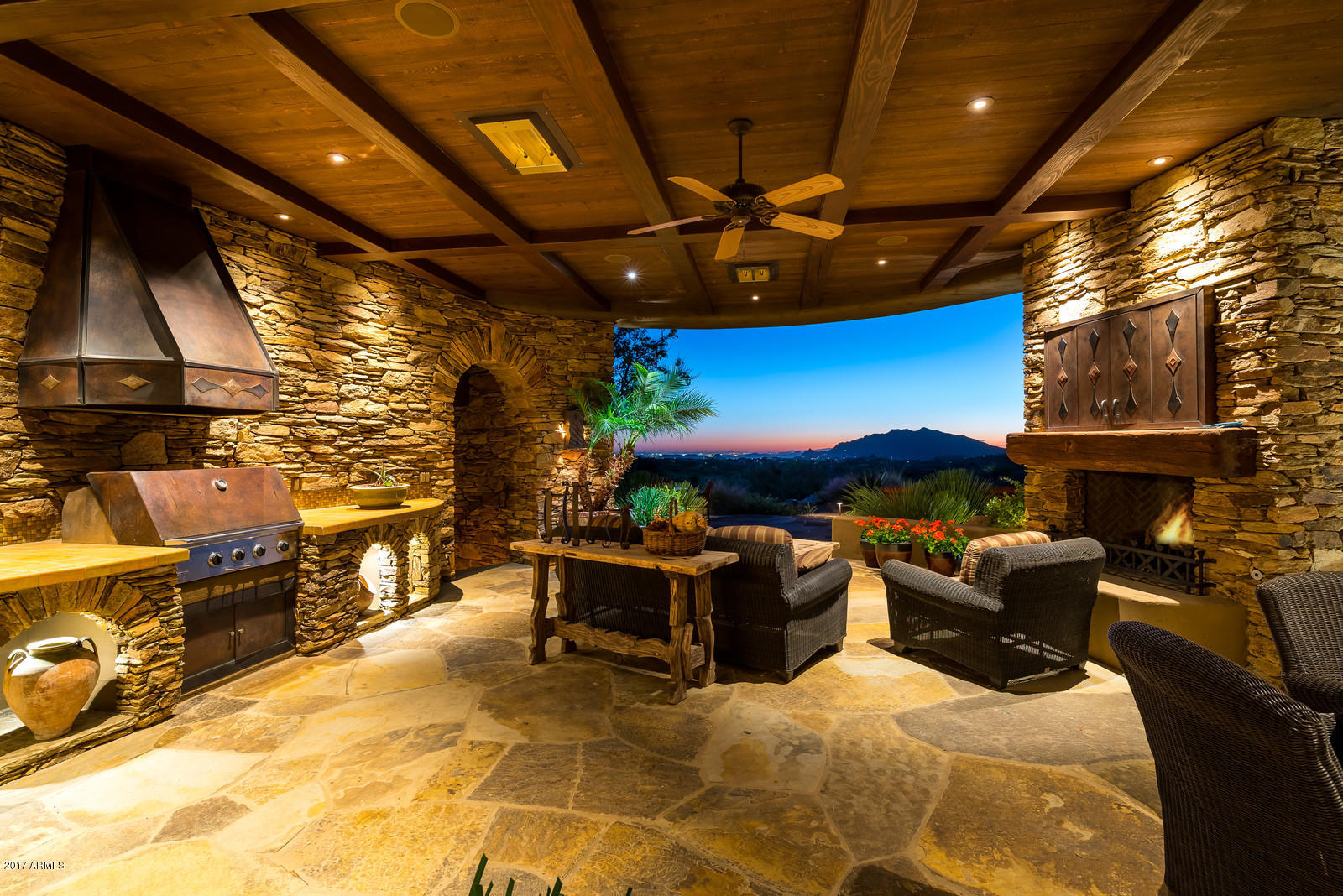 DESERT MOUNTAIN - Residential