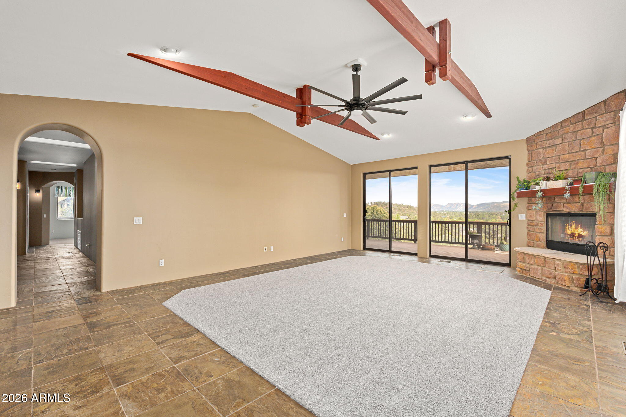 WOODHILL 2 - Residential