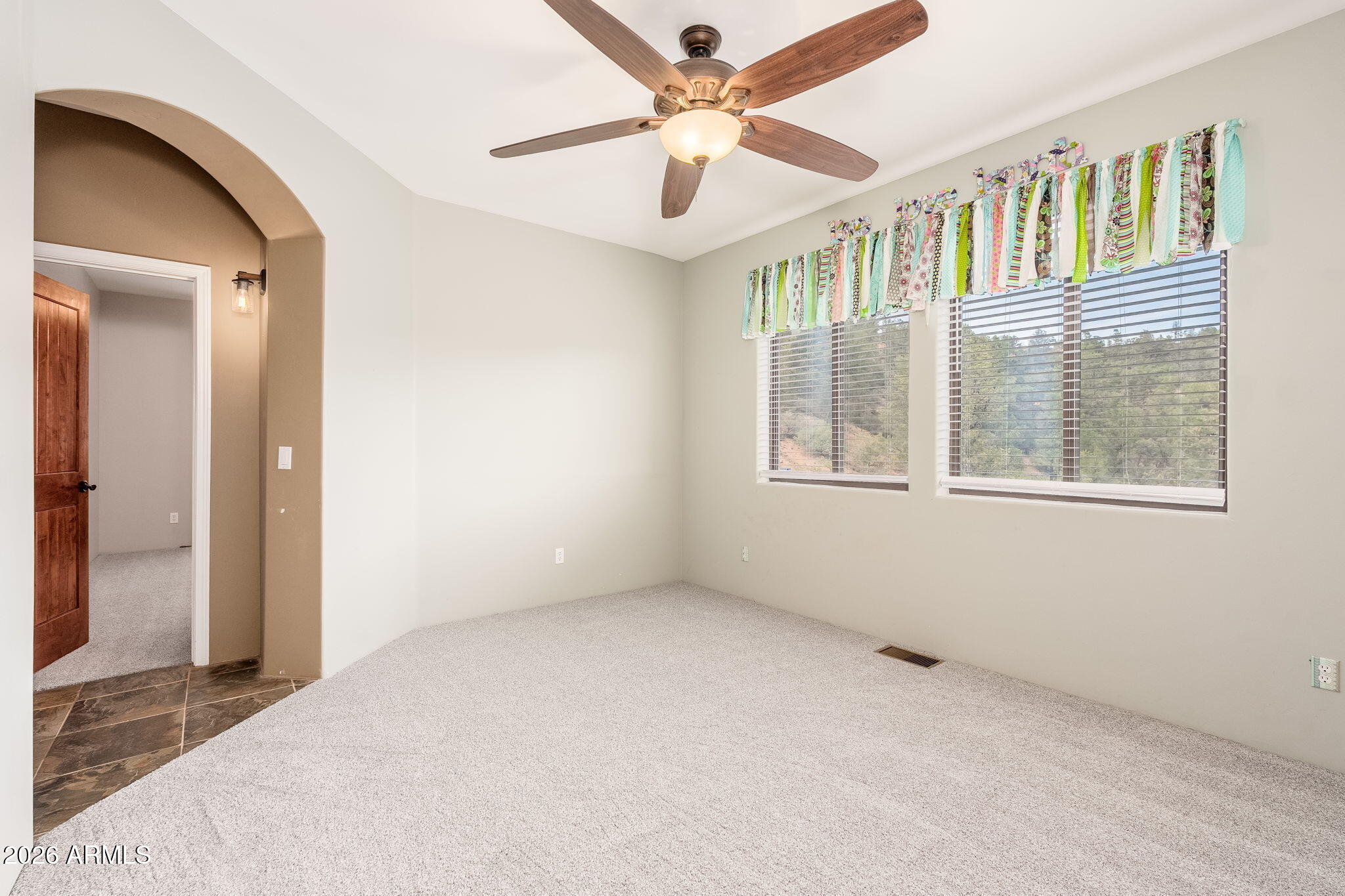 WOODHILL 2 - Residential