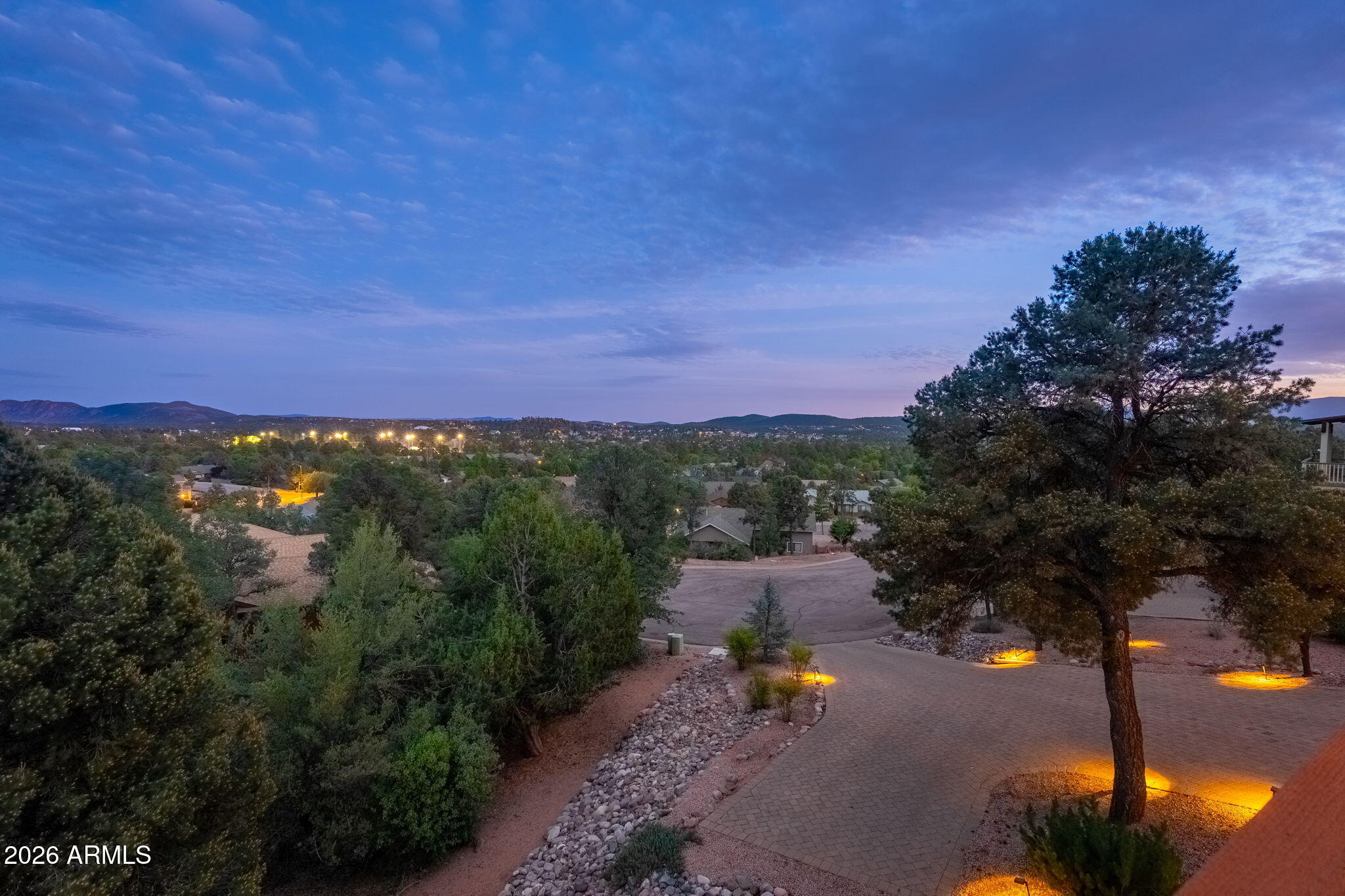 WOODHILL 2 - Residential