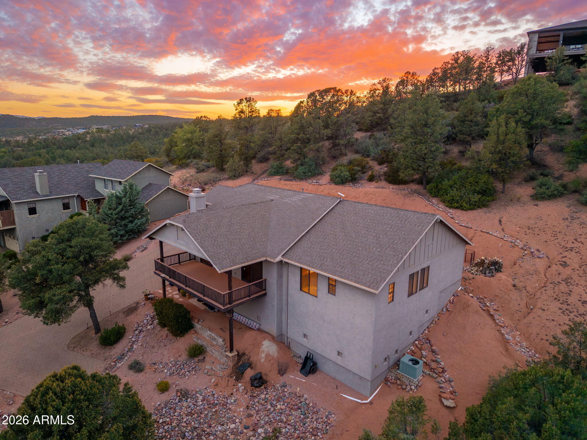 WOODHILL 2 - Residential