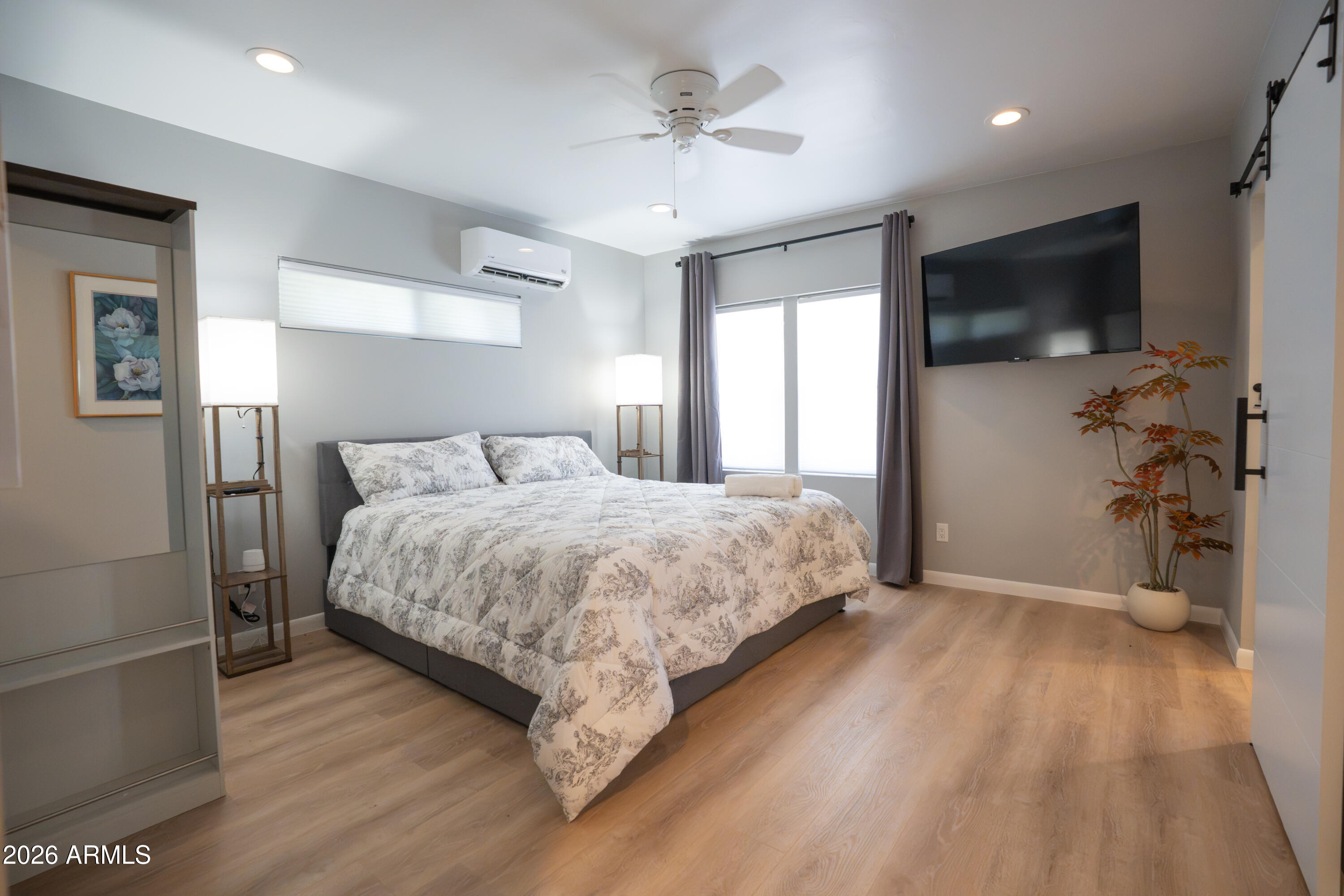 COTTONWOOD ADD LOT 8 BLK 2 - Commercial Sale