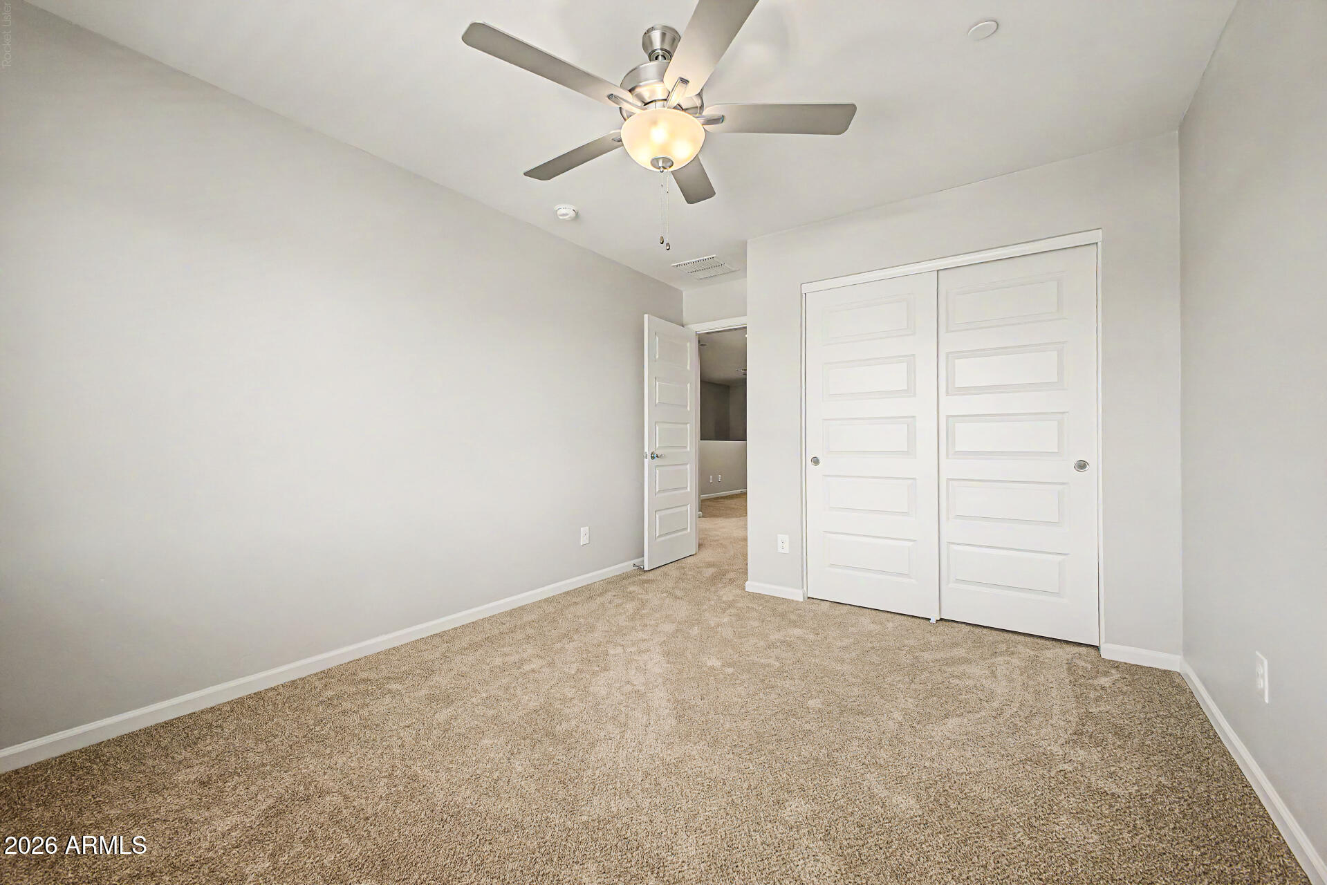 COMMONWEALTH LOFTS - Residential Lease