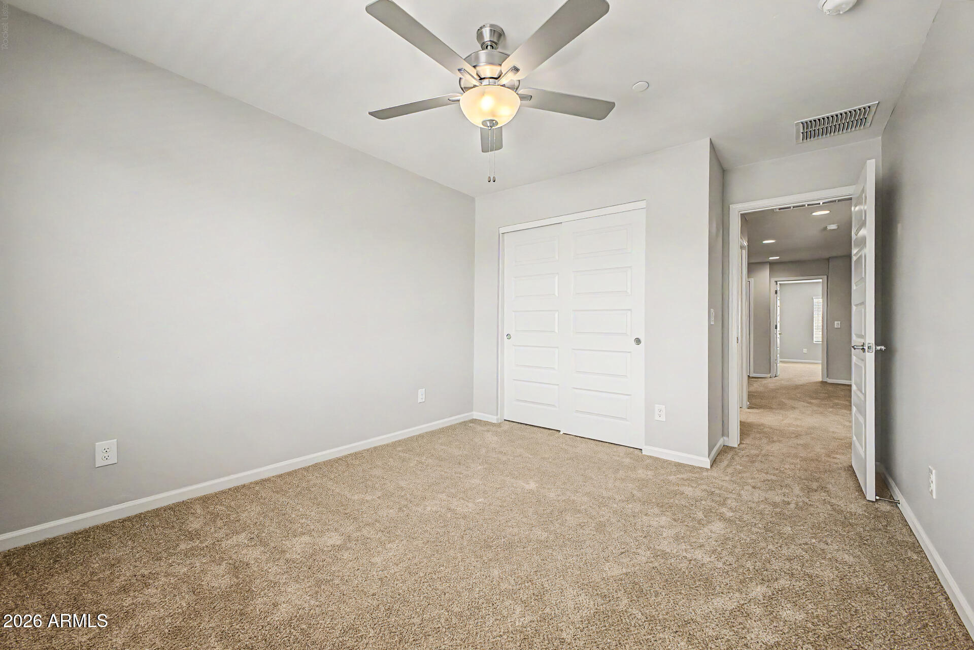 COMMONWEALTH LOFTS - Residential Lease