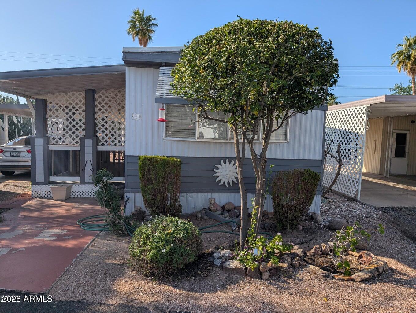 1 bed 1 bath mobile home in all ages community, Lots of storage 2 sheds, walk in pantry in hallway, Stackable washer and dryer included. Close to 202 . FIRM PRICE!
Must qualify for park prior to purchase.
